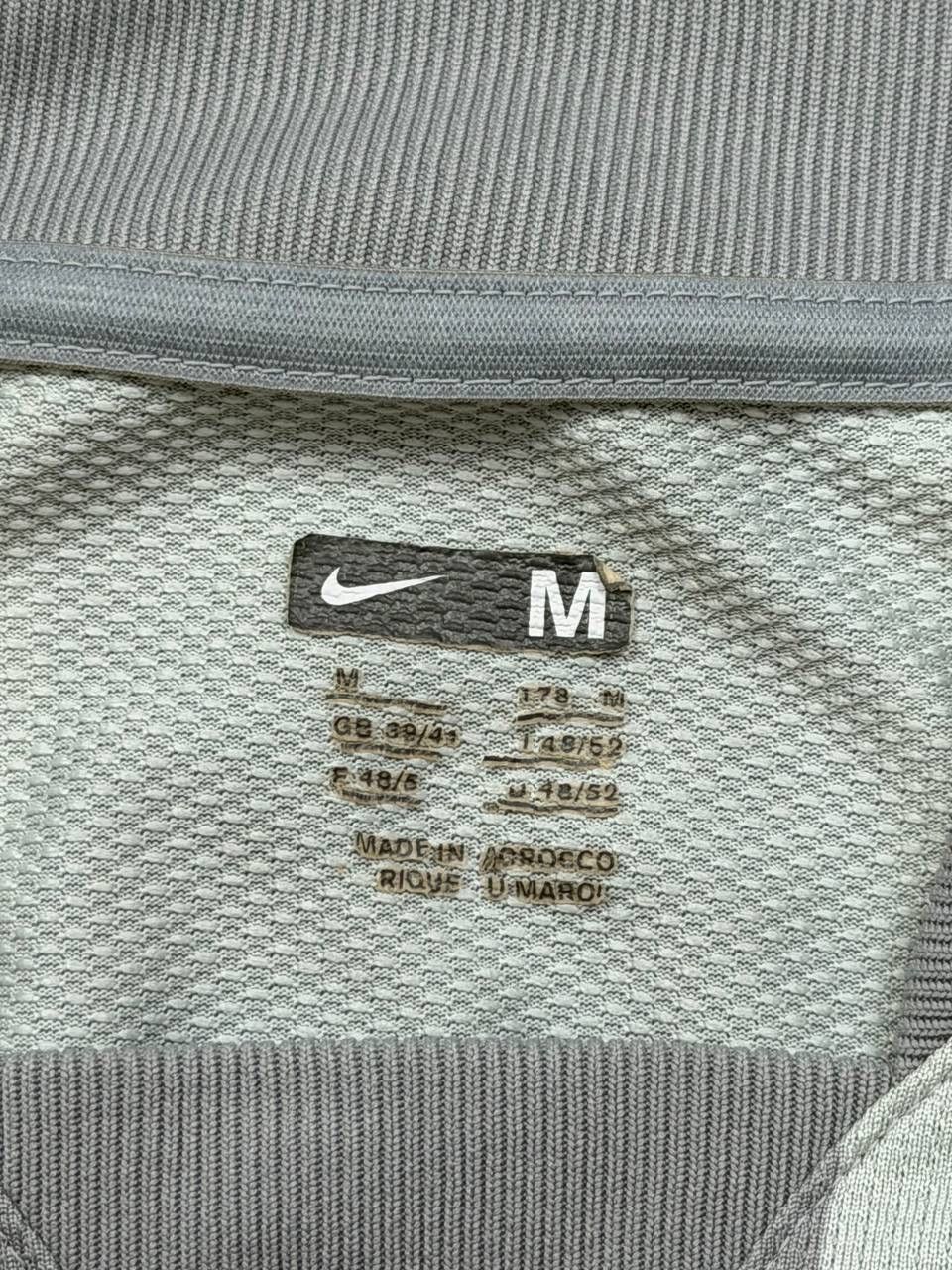 Nike Official Nike 2007/2008 FC Barcelona Victor Valdes Men’s Size US M / EU 48-50 / 2 - 5 Thumbnail