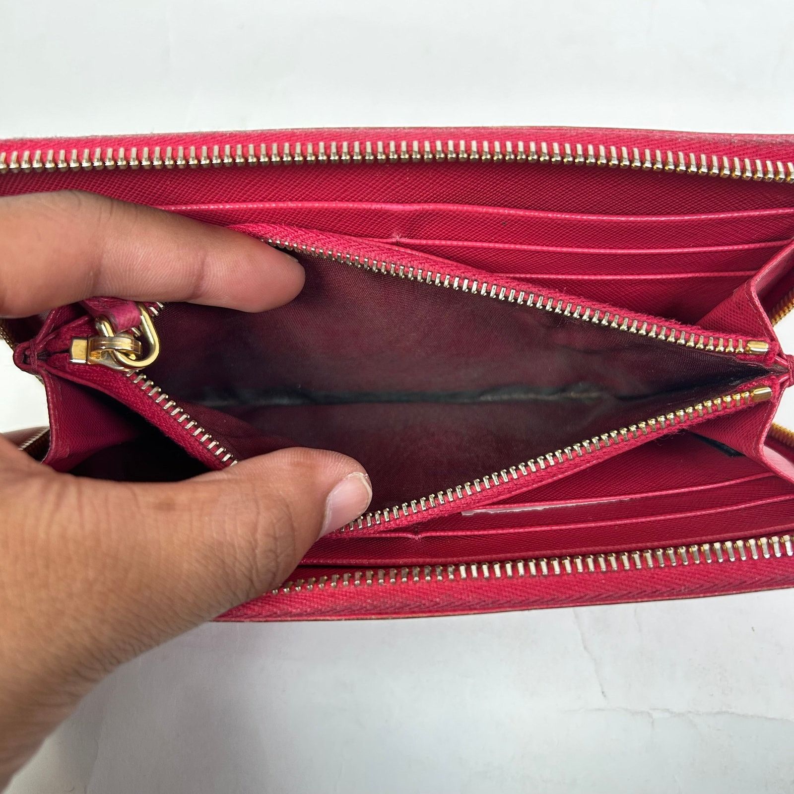 Prada Prada Dark Pink Saffiano Zip-Around Wallet Size ONE SIZE - 5 Thumbnail
