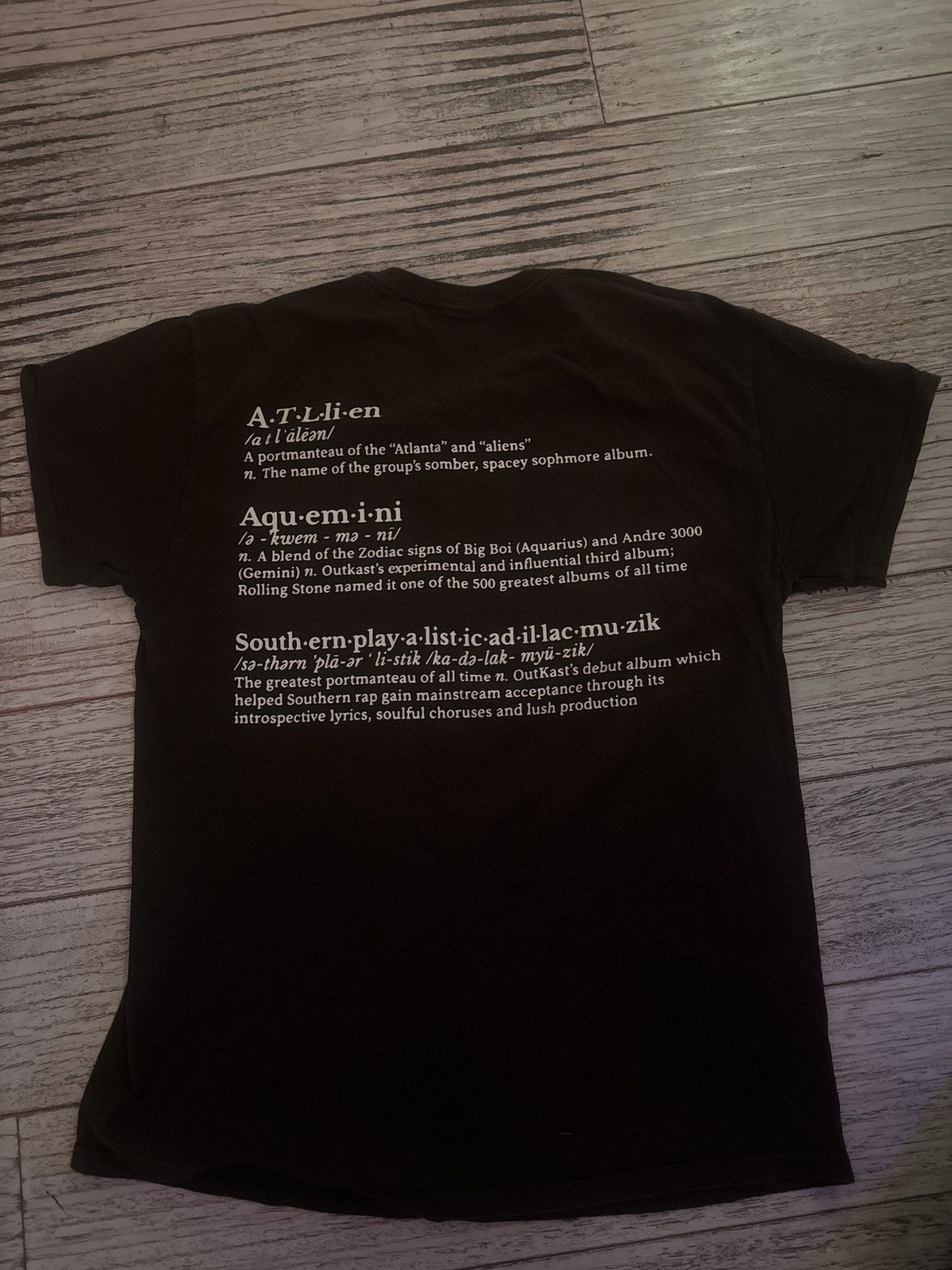 Pleasures PLEASURES Cool Graphic Design Tee Size US M / EU 48-50 / 2 - 2 Thumbnail