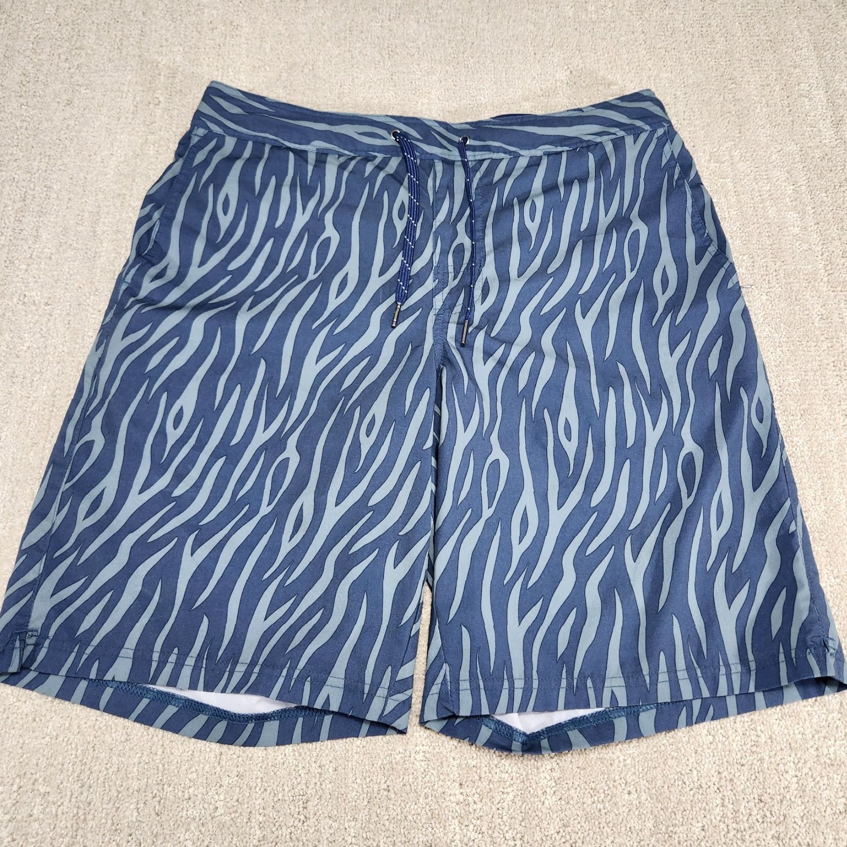 Vintage Fair Harbor Ozone Shorts Men L Hybrid Lined Swim Trunks Athleisure Tiger Stripe Blue Athletic Mens Regular L Tiger Striped Sports Shorts Size US 33 - 5 Thumbnail