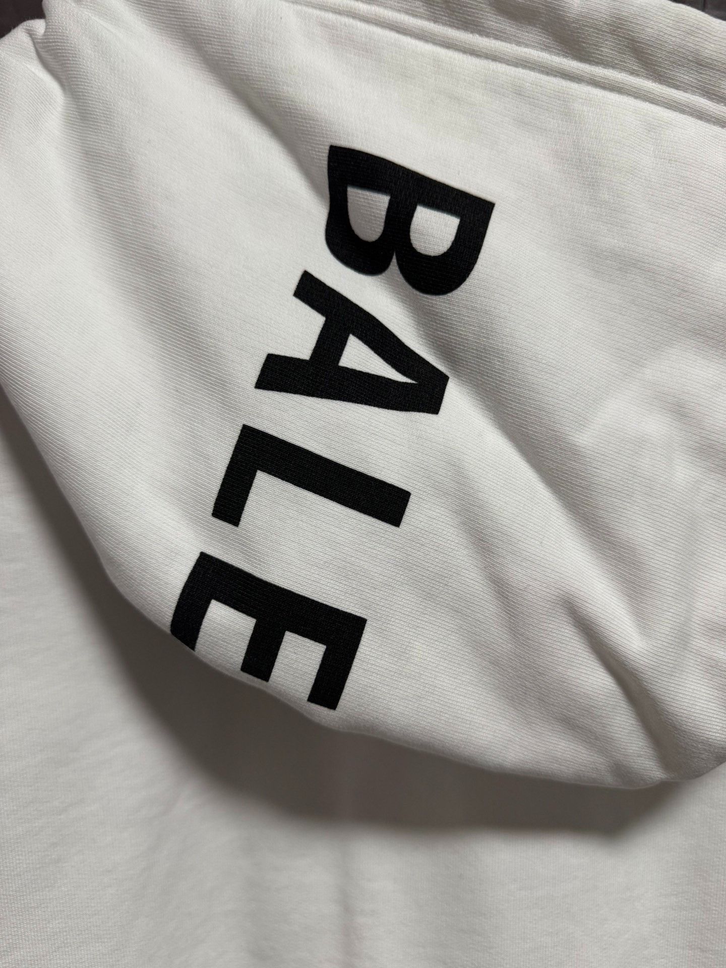 Balenciaga white oversized balenciaga sweatshirt with logo Size US M / EU 48-50 / 2 - 3 Thumbnail