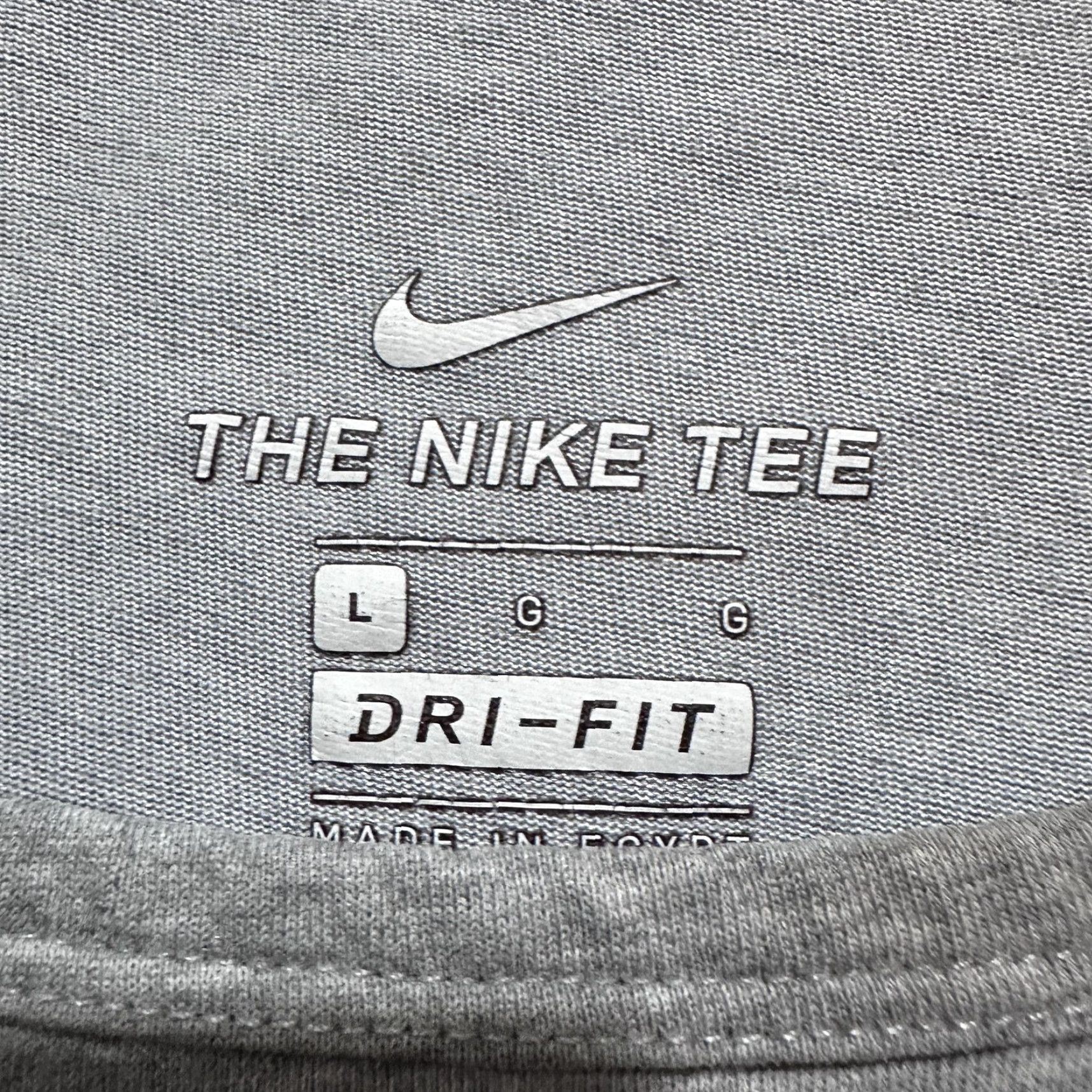 Nike Nike Dri-FIT Tank Top Shirt Women Size L Gray STAIN Oversize Tee Size L / US 10 / IT 46 - 3 Thumbnail