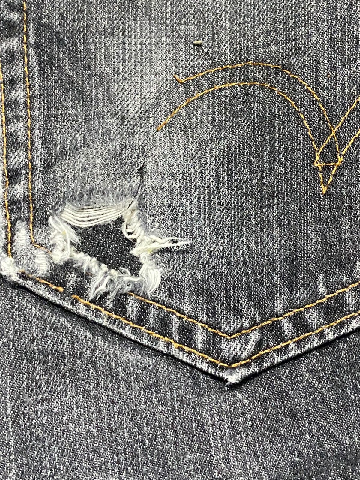 Edwin Vintage Edwin Japan Denim Tears Distressed Loose Slim Jeans Size US 32 / EU 48 - 12 Thumbnail
