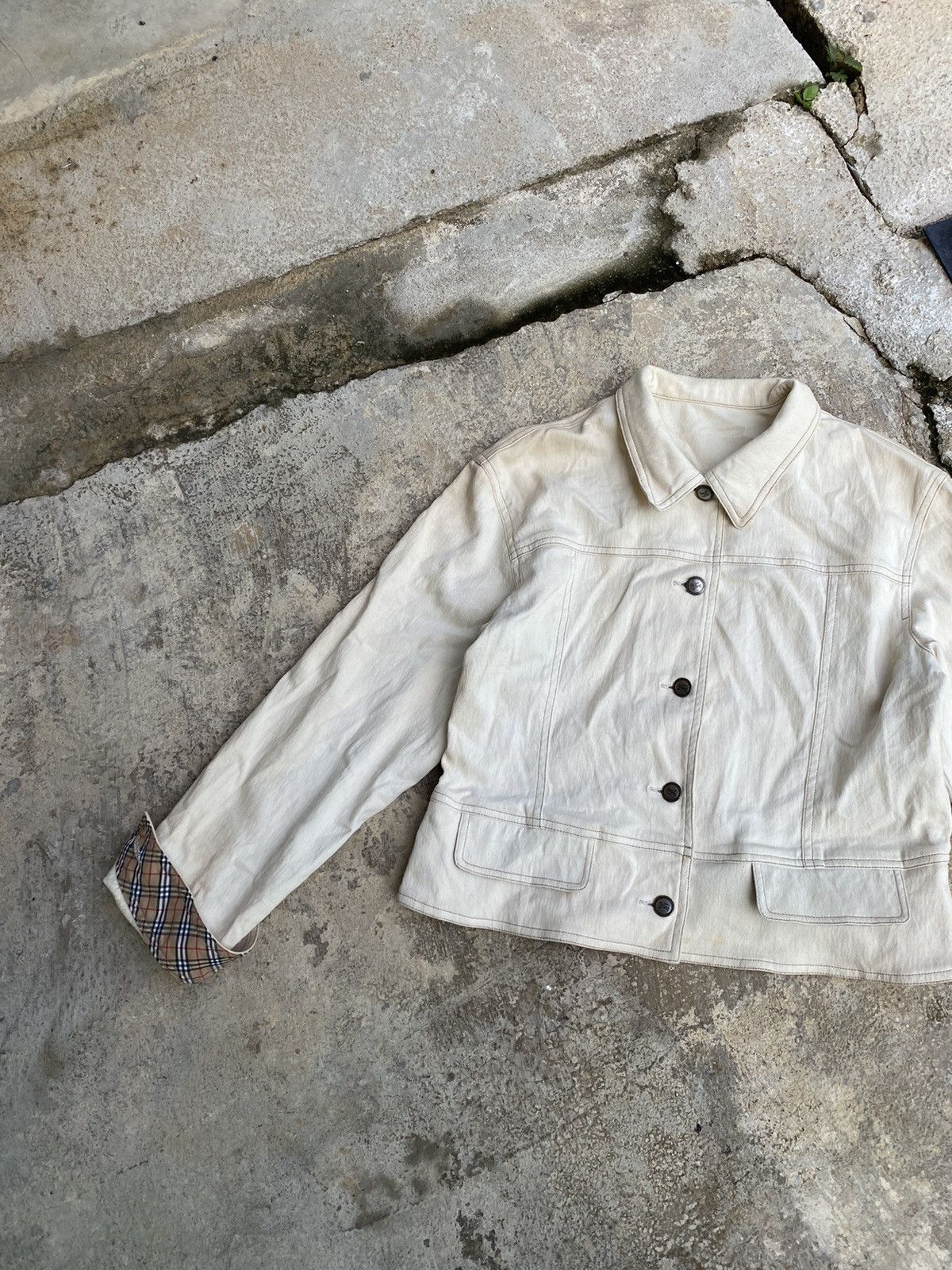 Burberry 🔥 Rare 🔥 Vintage Burberrys Button Jacket Size M / US 6-8 / IT 42-44 - 3 Thumbnail