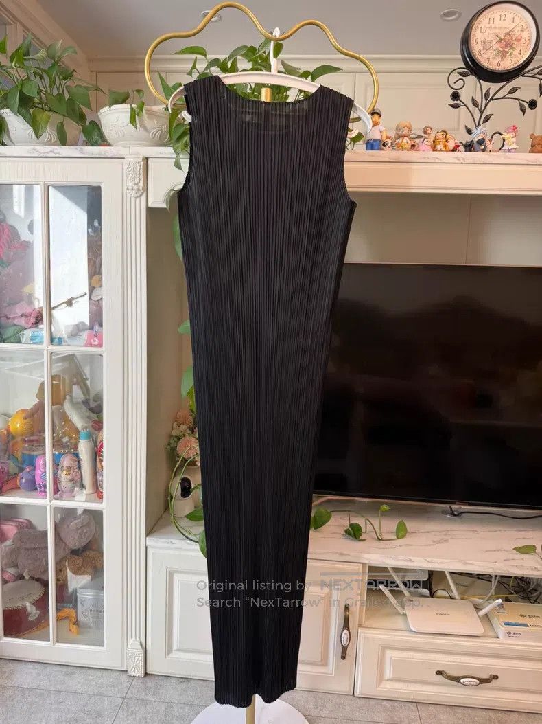 Issey Miyake Issey Miyake Black Ruched Dress Size XXL / US 16-18 / IT 52-54 - 3 Thumbnail