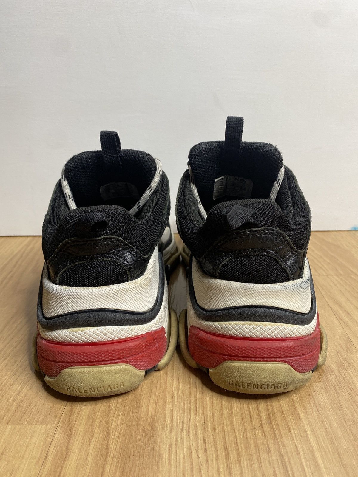 Balenciaga Balenciaga Triple S Sneaker “Black Red” Size US 7 / IT 37 - 4 Thumbnail
