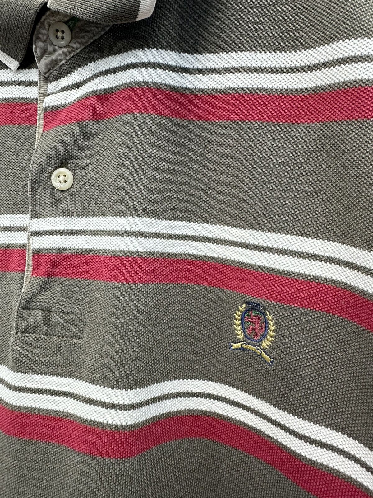 Tommy Hilfiger × Vintage Vintage Tommy Hilfiger Saipan Stripe Polo A232 Size US M / EU 48-50 / 2 - 6 Thumbnail