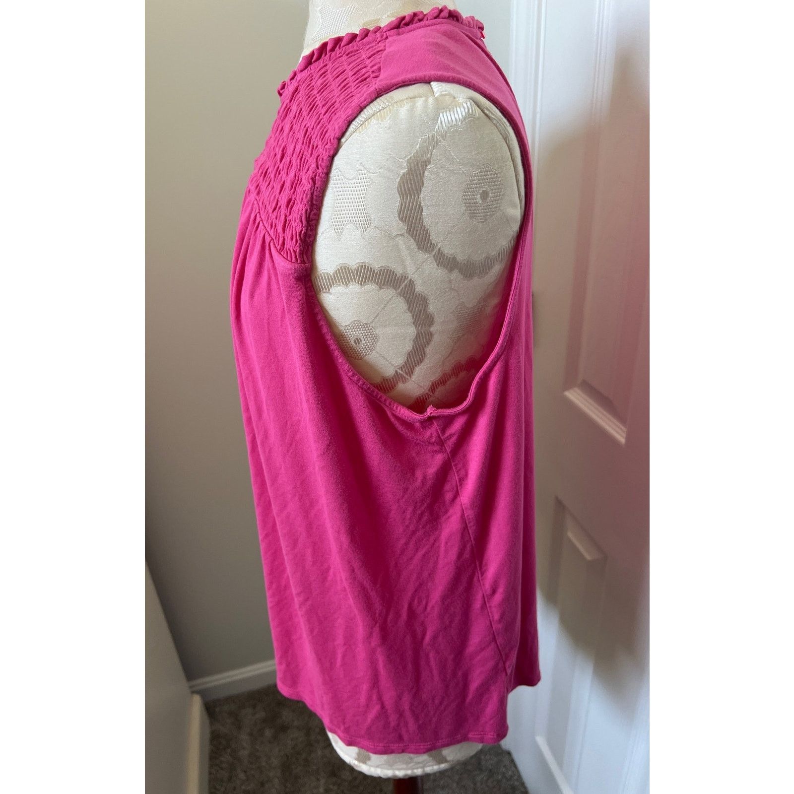 Croft & Barrow Croft & Borrow Smocked Crewneck Tank Top XL Size XL / US 12-14 / IT 48-50 - 3 Thumbnail