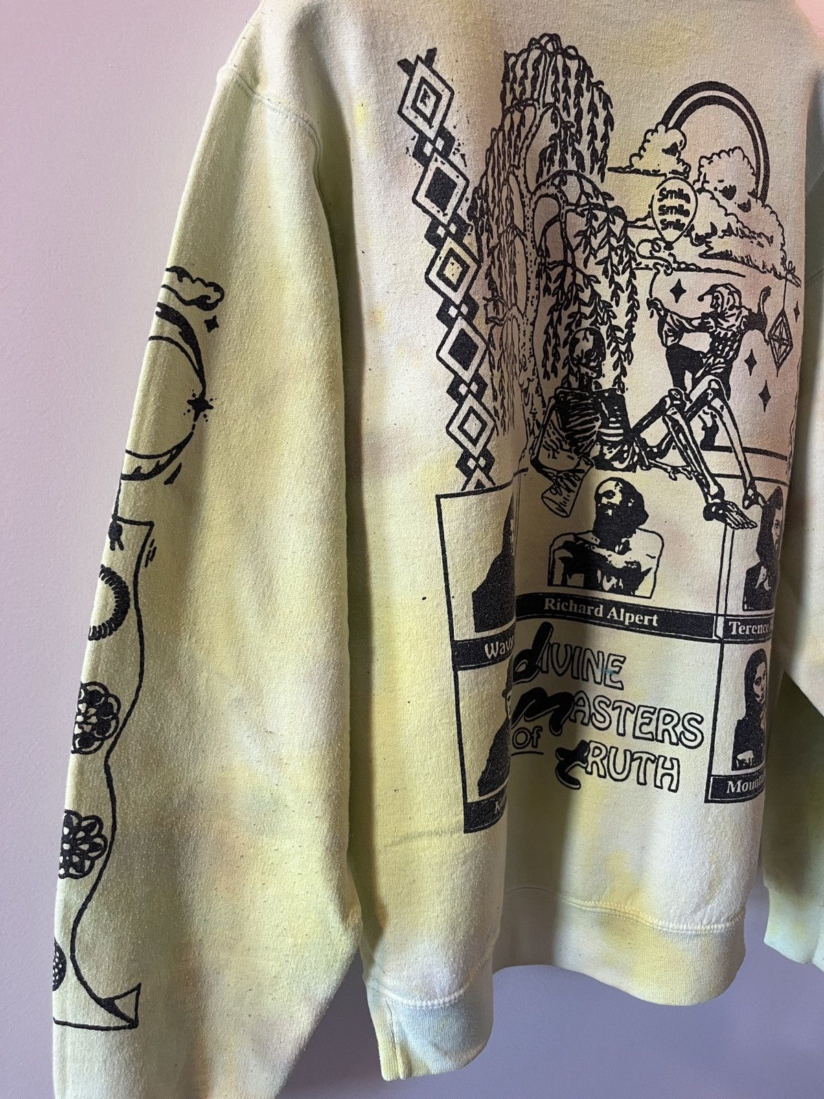 Online Ceramics LIFE IS REALLY GOOD Online Ceramics Crewneck Size US M / EU 48-50 / 2 - 6 Thumbnail
