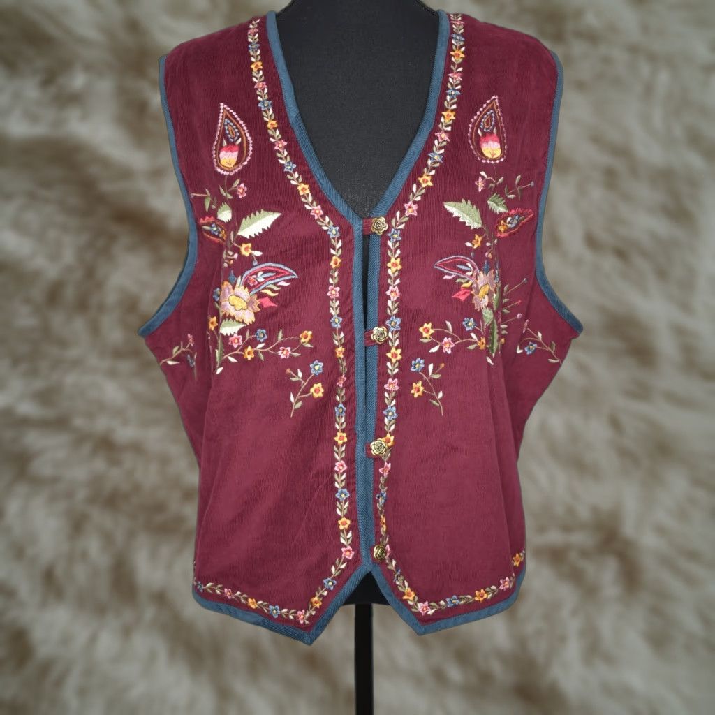 VINTAGE Orvis Vest Womens M Maroon Corduroy Embroidered Button Casual Fall Spring Summer 100% Cotton Vintage Regular Size Type: Vest Girls?