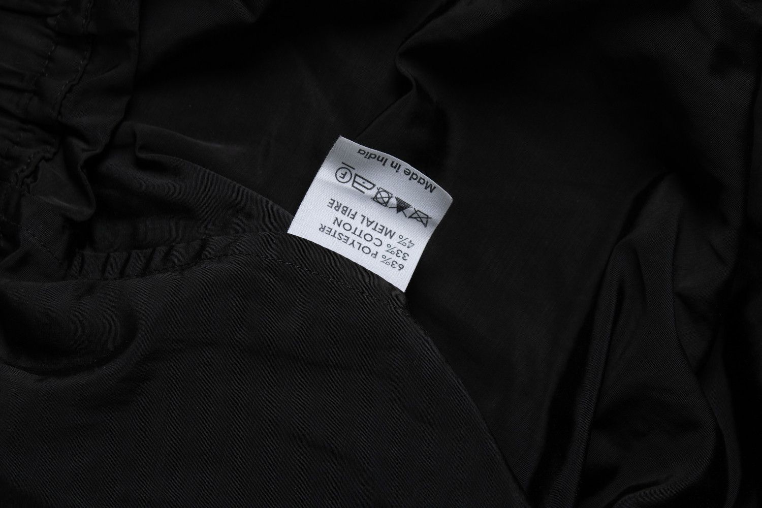 Dries Van Noten Dries van Noten, black embellished bomber jacket Size M / US 6-8 / IT 42-44 - 7 Thumbnail