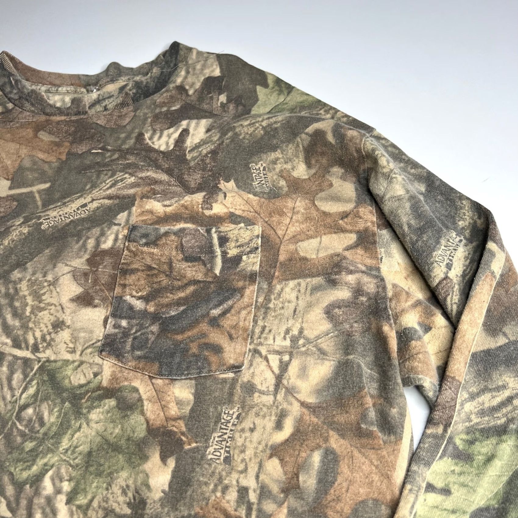 Realtree Vintage Realtree camo long sleeve shirt hunting outdoors crewneck XL Size US XL / EU 56 / 4 - 3 Thumbnail