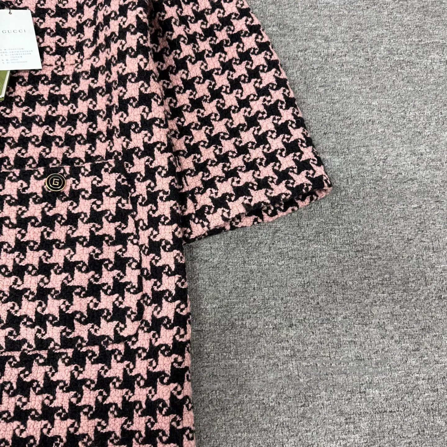 Gucci Guicci size 40 houndstooth Coarse wool medium-length coat Size L / US 10 / IT 46 - 5 Thumbnail