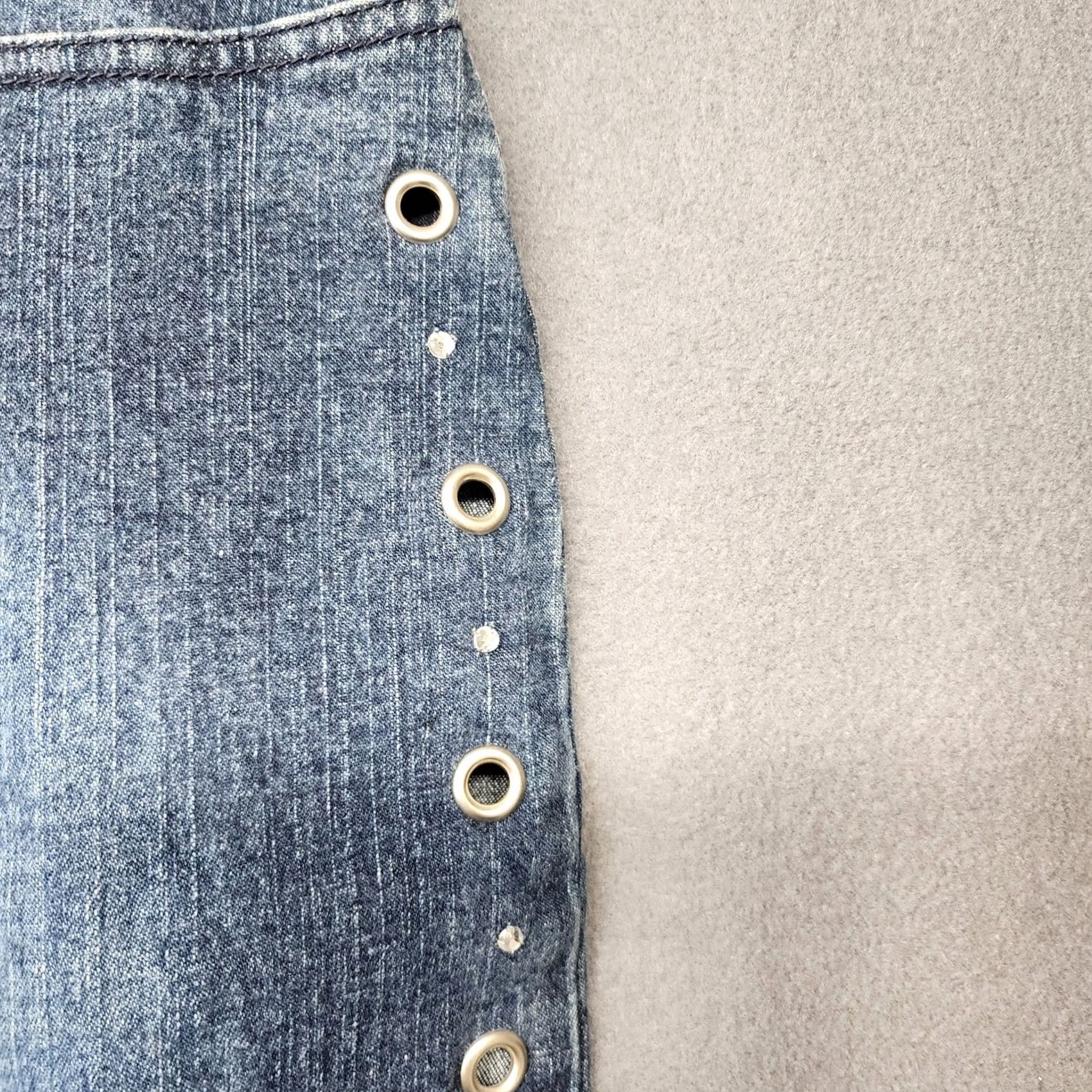 Vintage VINTAGE L.A. Blues Skirt Women 14 Blue Denim Stretch Casual 90s Y2K Size 36" / US 14 / IT 50 - 8 Thumbnail