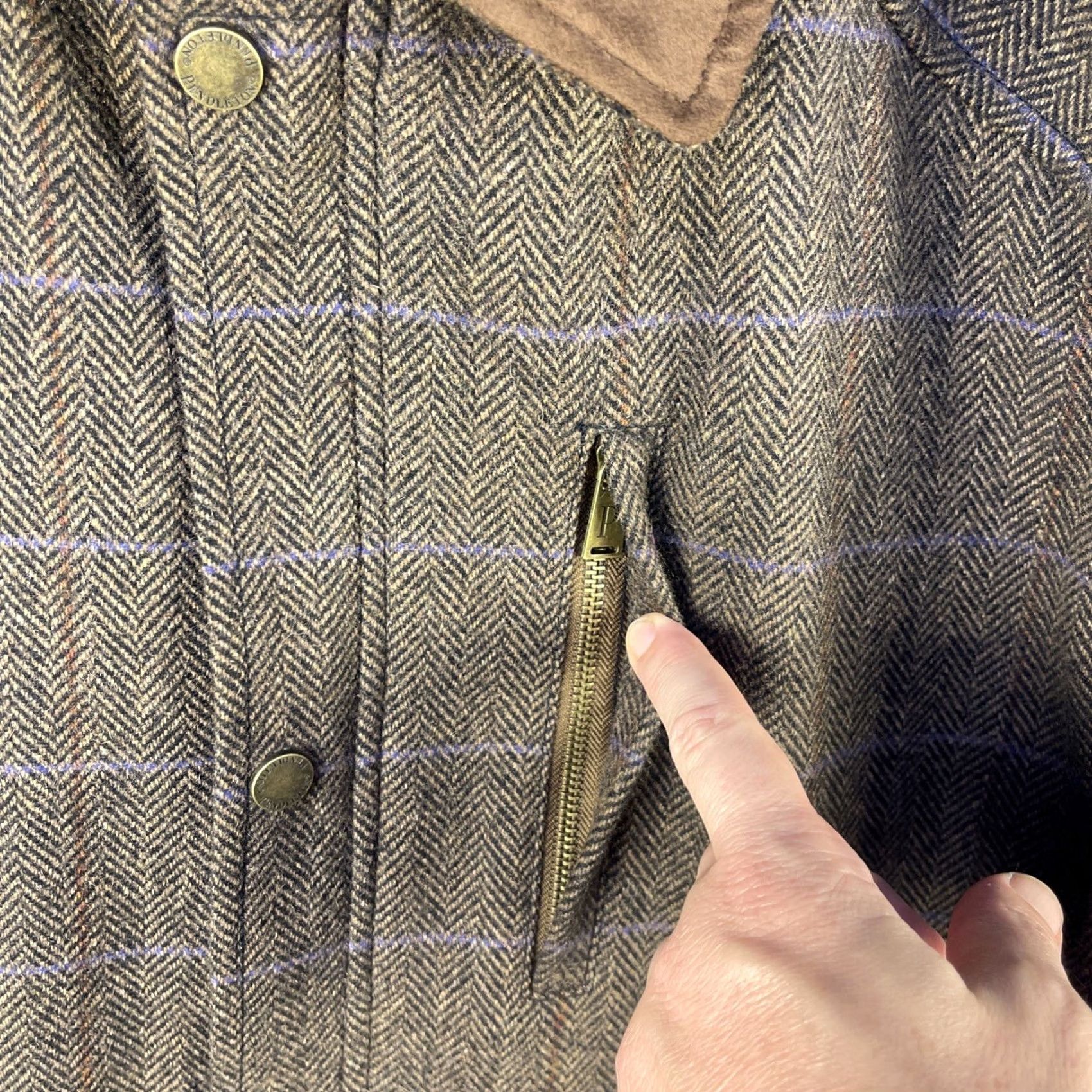 Pendleton VINTAGE Pendleton Wool Jacket Mens Large Brown Tweed Quilted Lined Insulated Pockets Mid-Length Wool Tw ed Jacket Size US L / EU 52-54 / 3 - 2 Thumbnail