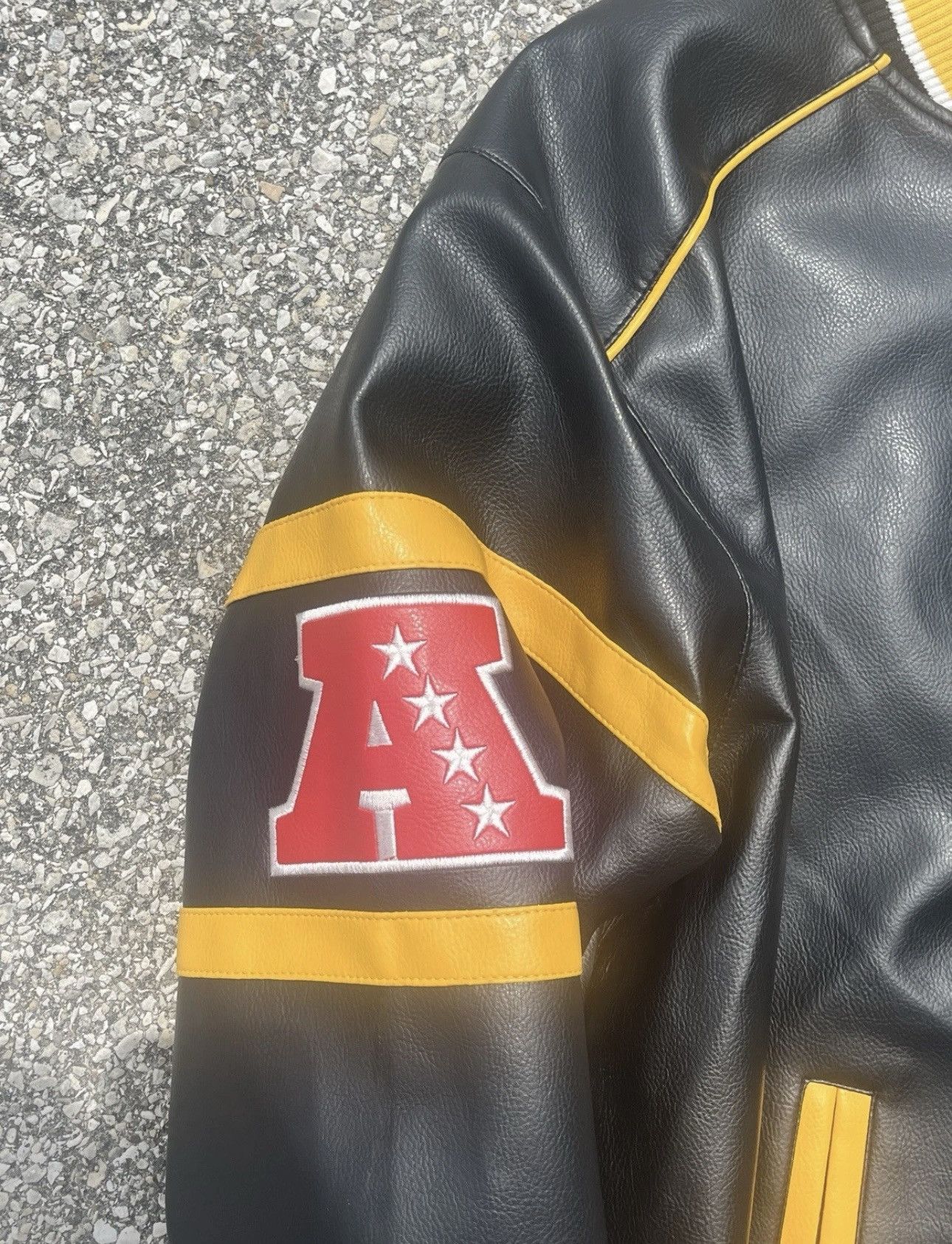 NFL NFL AFC Steelers leather jacket size large Size US L / EU 52-54 / 3 - 2 Thumbnail