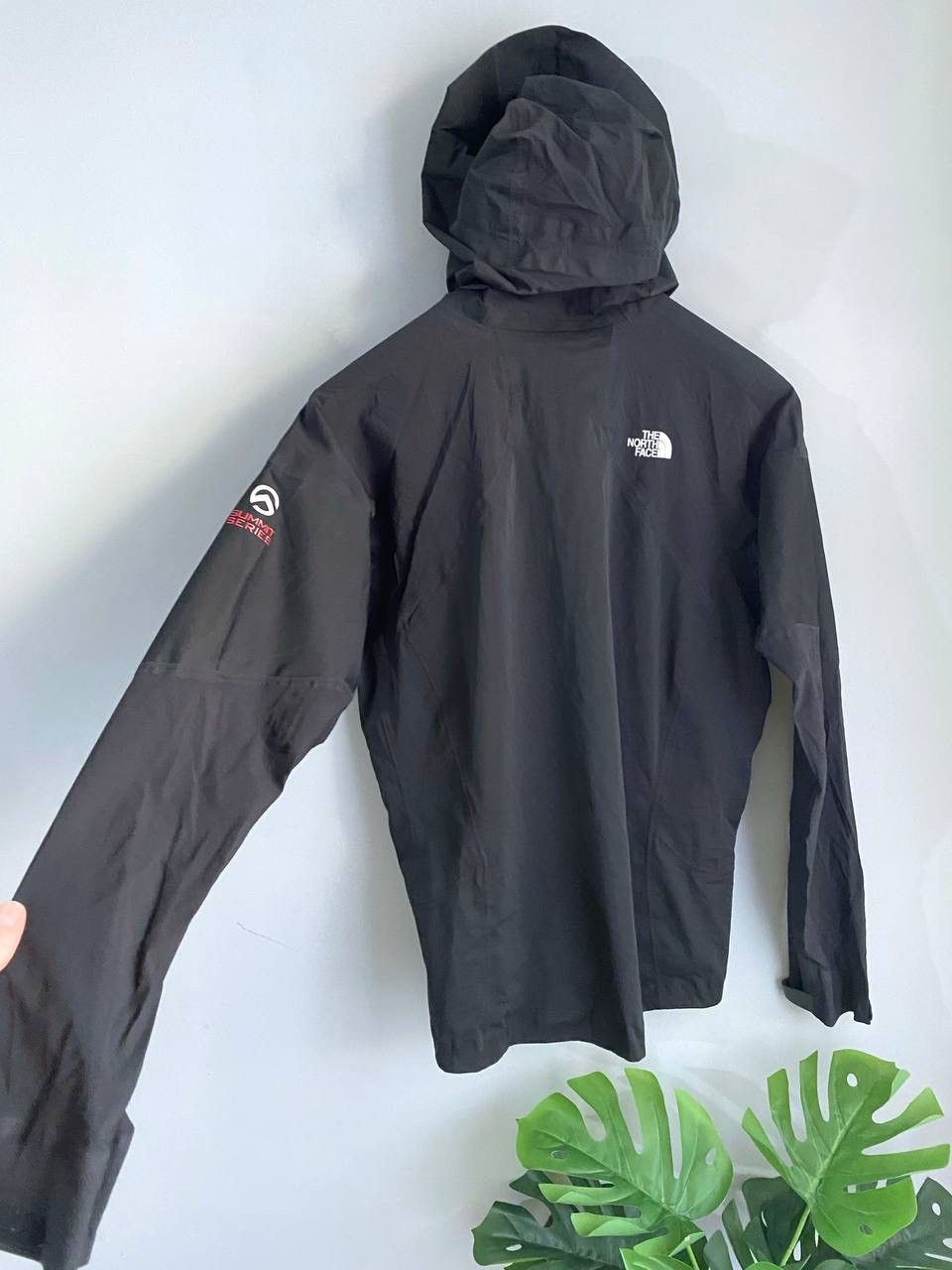 The North Face The North Face Hyvent Women's Waterproof Hooded Jacket, Sz S Size S / US 4 / IT 40 - 22 Thumbnail