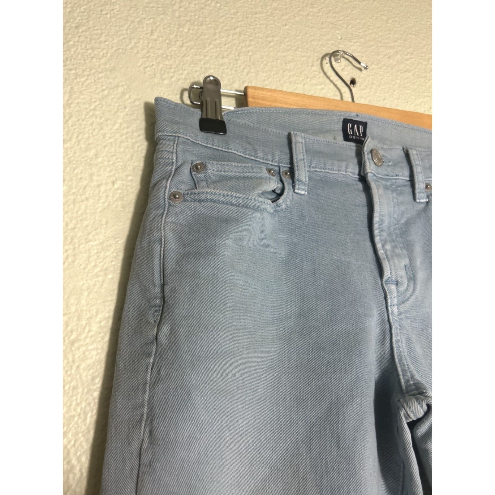Gap VINTAGE Gap True Skinny Jeans Light Wash Womens 27 Regular 27x27 Blue Jeans Womens Skinny 27 Mens? Size 27" / US 4 / IT 40 - 6 Thumbnail