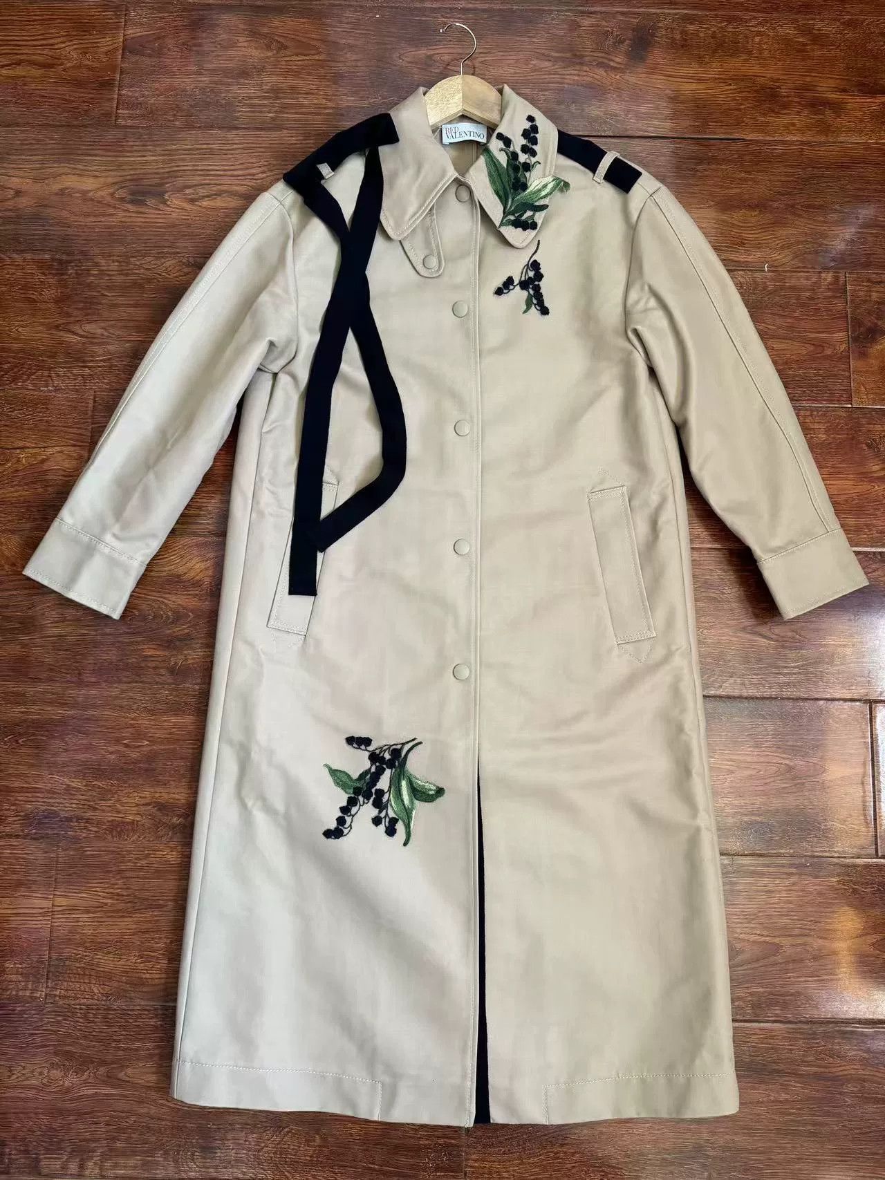 Valentino RED VALENTINO Beige Trench Coat Size US XS / EU 42 / 0 - 1 Thumbnail