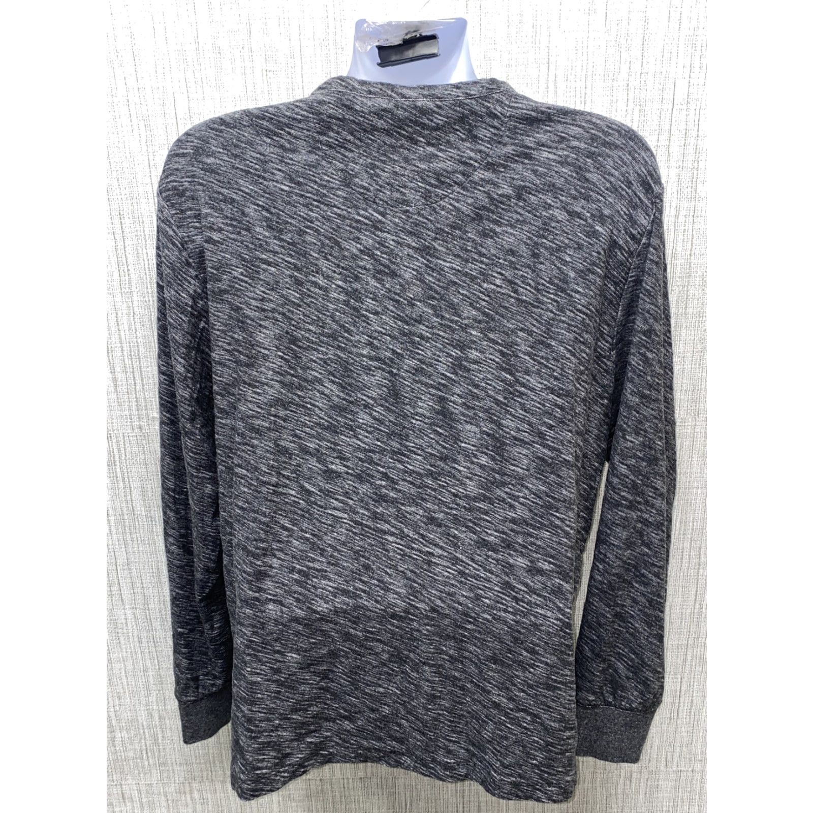 UNTUCKit UNTUCKit Mens Gray Long Sleeve Henley Style T-Shirt XL Cotton Shirt Mens Size US XL / EU 56 / 4 - 4 Thumbnail