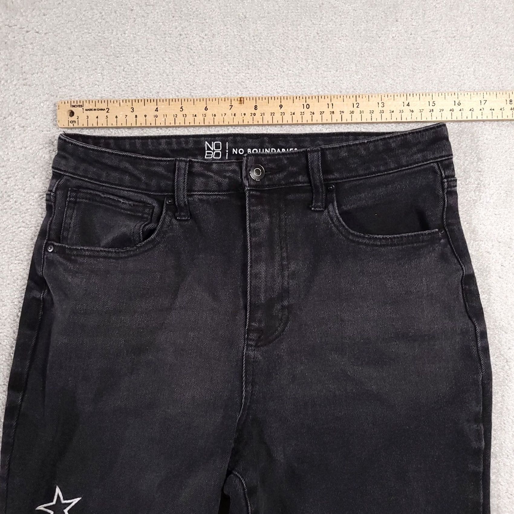 Vintage Another title: No Boundaries Distressed Ankle Jeans Womens 11 Black Star High Rise Size 32" / US 10 / IT 46 - 4 Thumbnail