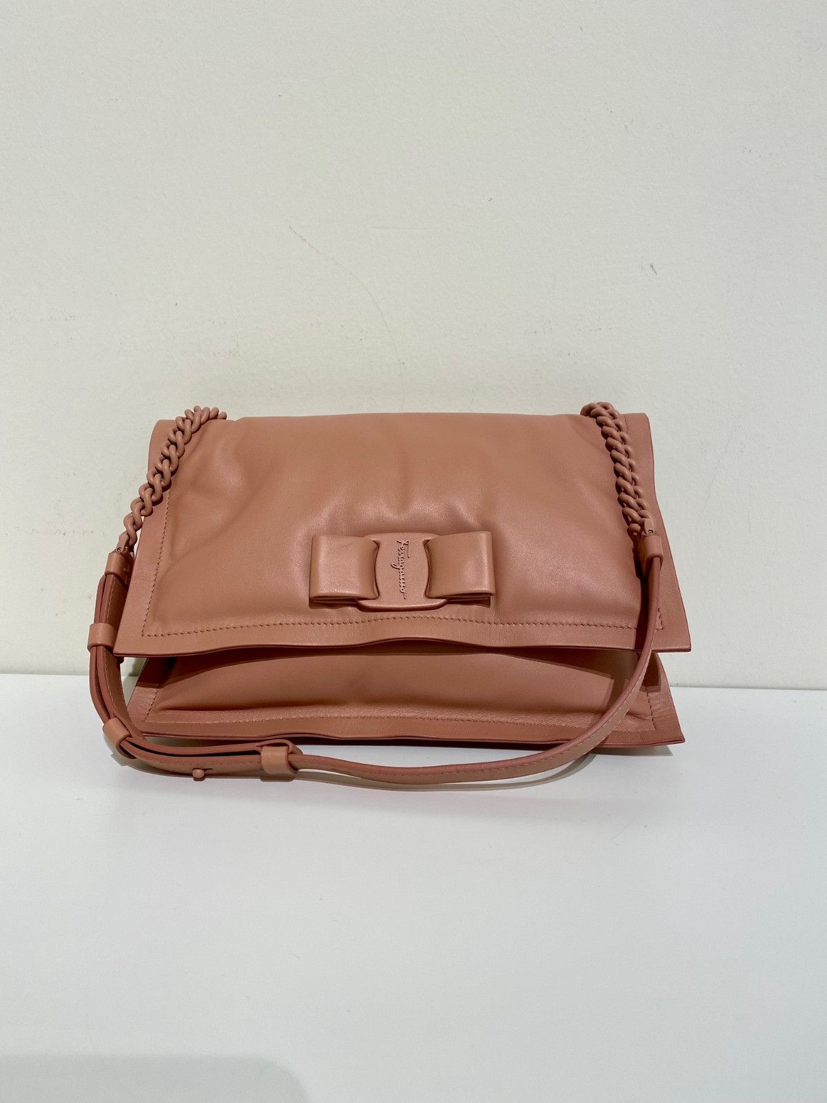 Salvatore Ferragamo o1s1rm1224 Size: OS / Viva Handbag in Dark Pink Size ONE SIZE - 1 Preview