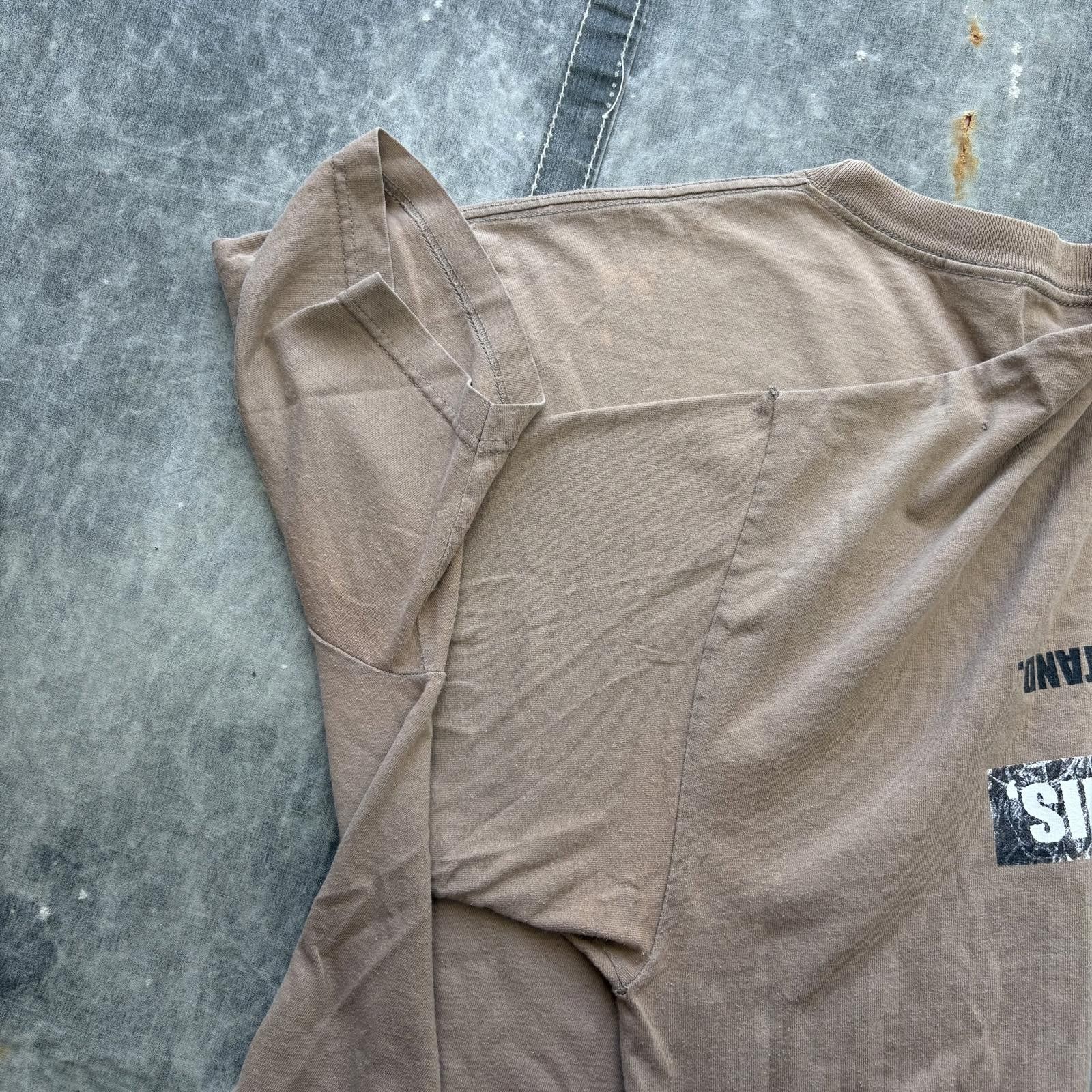Vintage Vintage Y2K Upside Down Tree Stand Funny Deer Hunting Shirt Size US XL / EU 56 / 4 - 8 Thumbnail