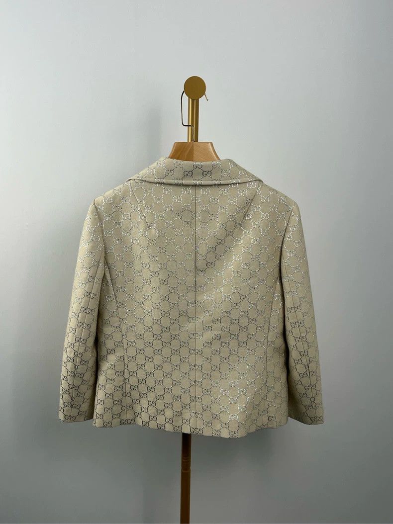 Gucci Gucci Beige full-printed logo lapel jacket 2504-Nextarrow Size S / US 4 / IT 40 - 2 Thumbnail