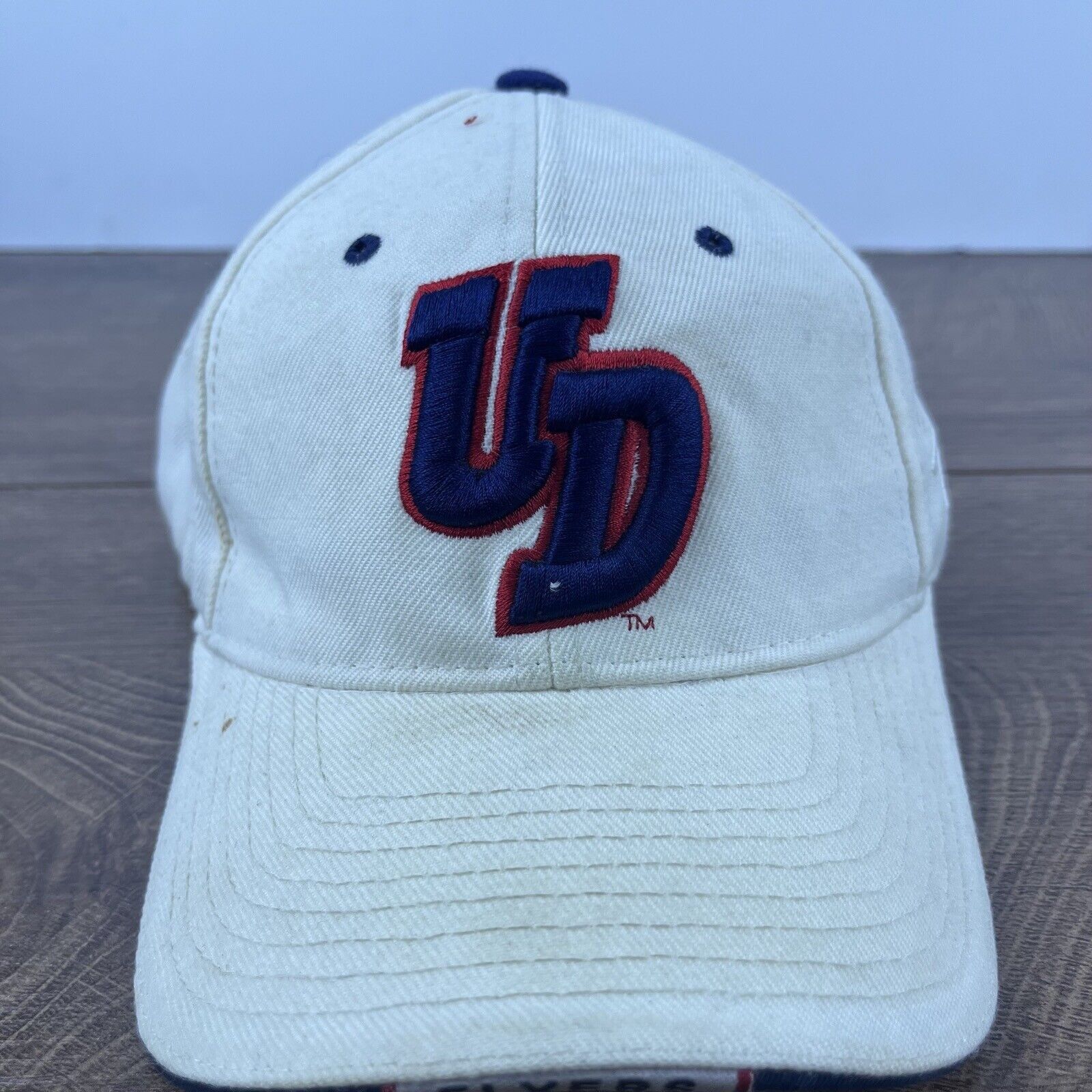 Other Dayton Flyers Hat White Cap UD Flyers Hat Adjustable Hat Whi Size ONE SIZE - 1 Thumbnail
