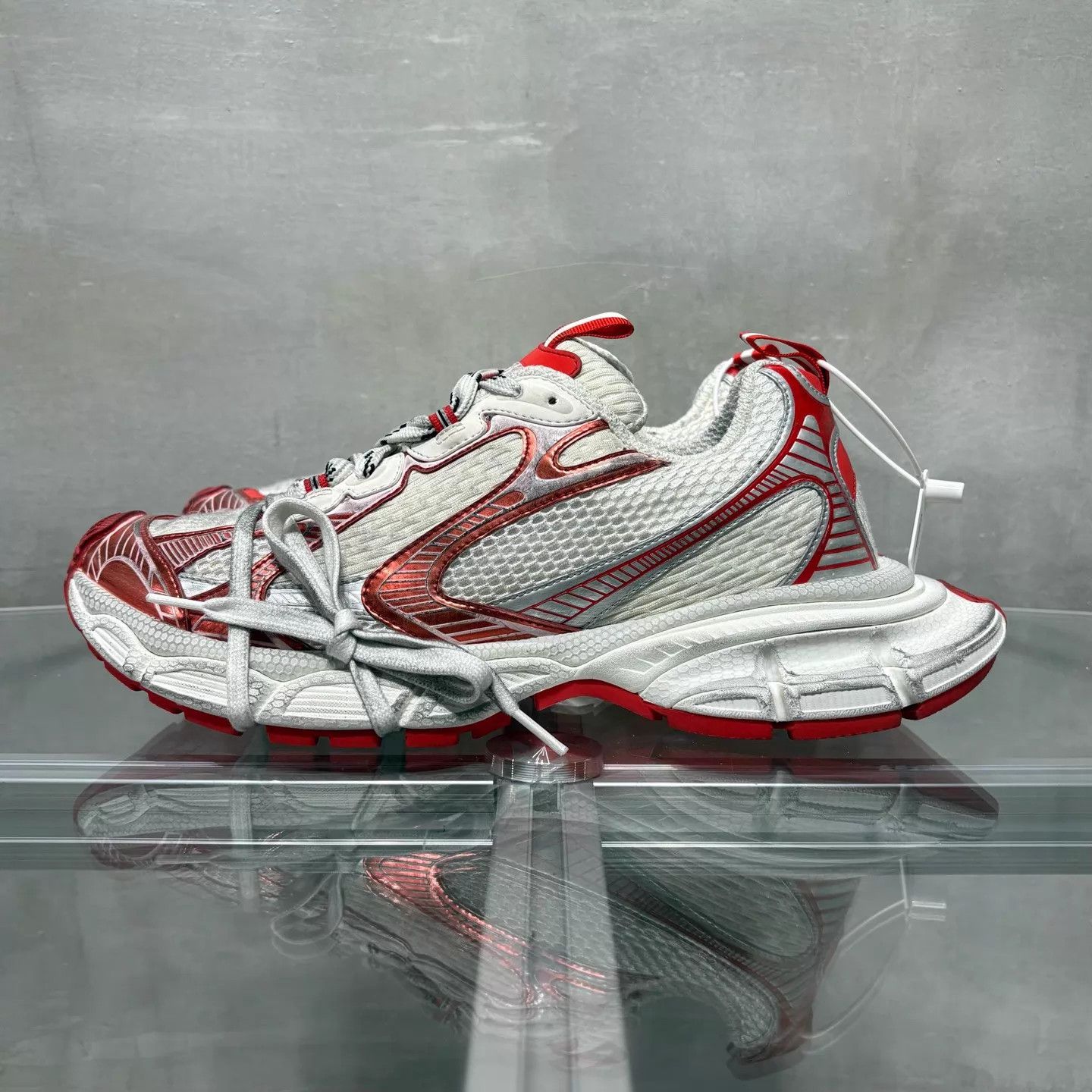 Balenciaga Balenciaga 3XL Distressed Dad Sneaker White Red 42 Size US 9 / EU 42 - 3 Thumbnail