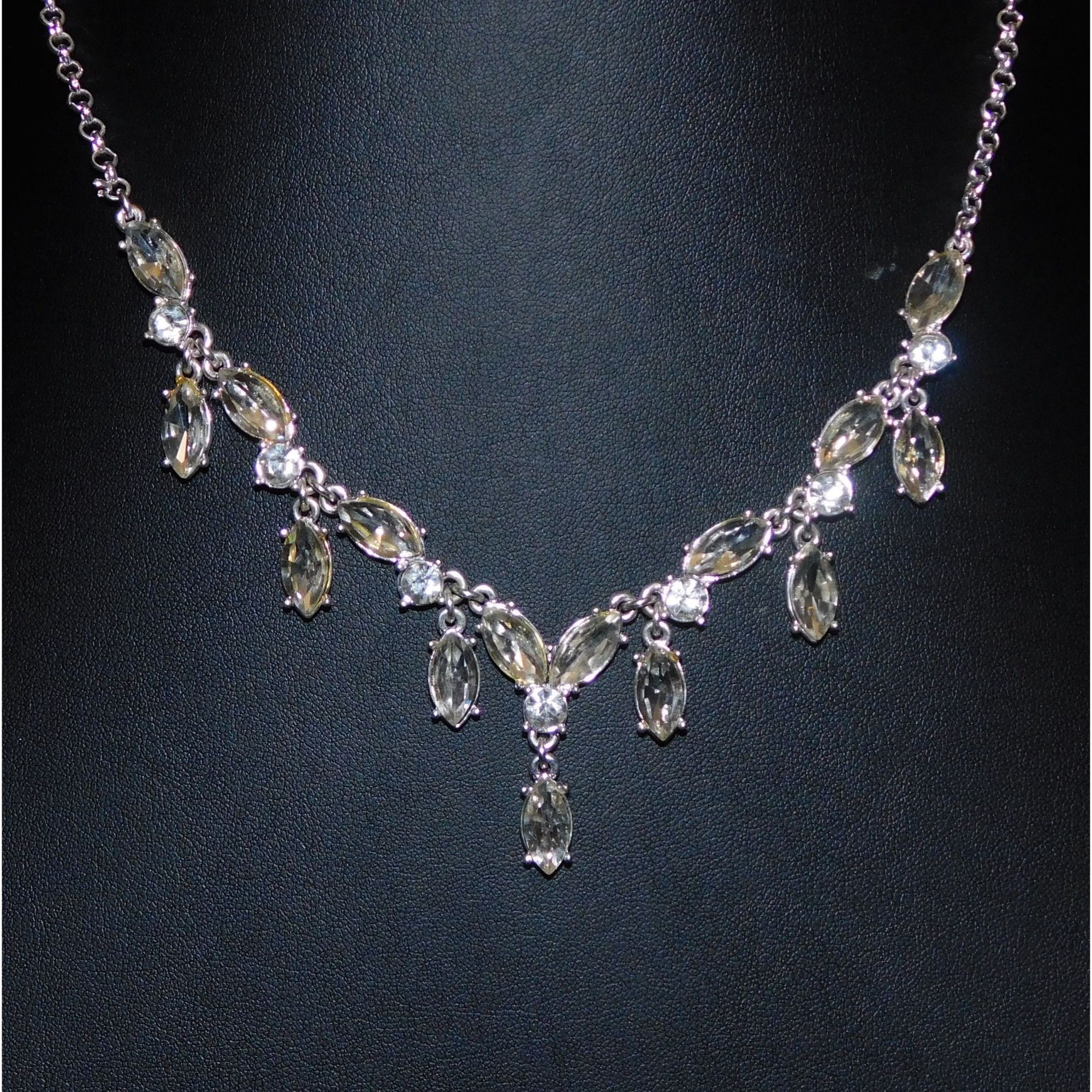 Other Elegant Glam Gemmed Bridal Silver Tone Necklace Size ONE SIZE - 4 Thumbnail