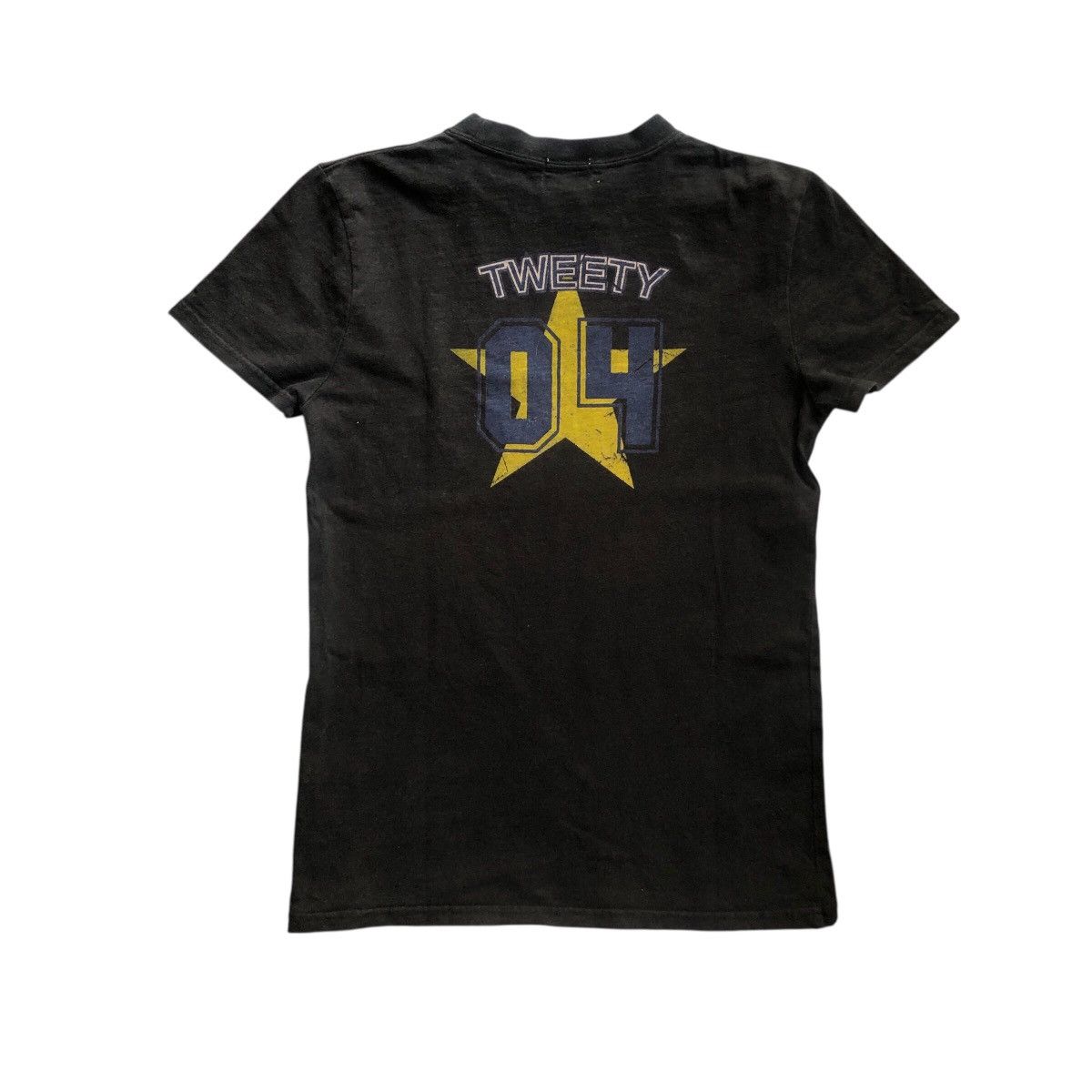Other Vintage Looney Tunes Twenty 04 Shirt Size US XS / EU 42 / 0 - 2 Thumbnail