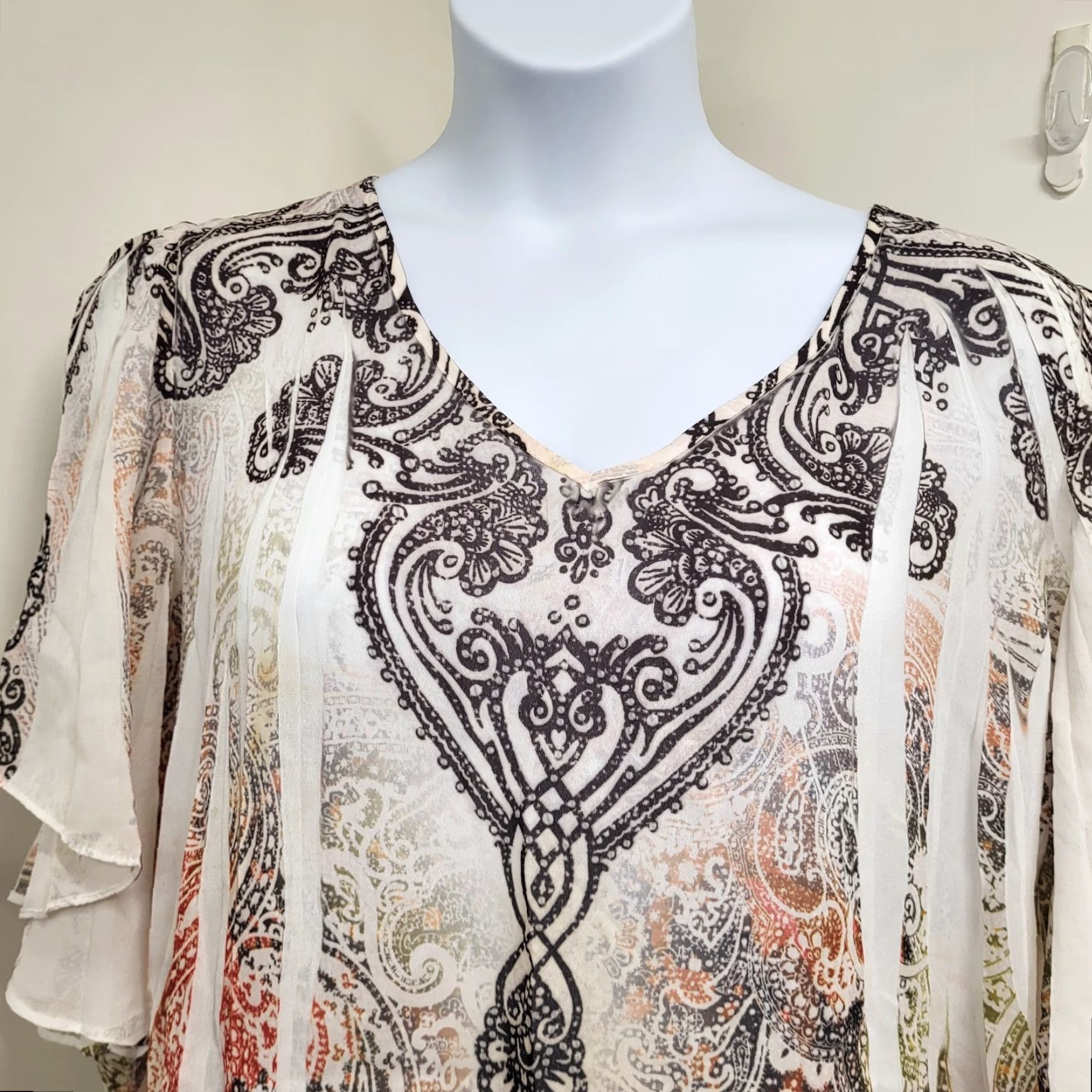 Vintage CATO Blouse Women's Plus Size 22/24W Creamy Browns Round Neck Boho Western Top Shirt Womens Bohemian Paisley Flutter Sleeve Short Sleeve Casual Size 3XL / US 20-22 - 2 Thumbnail