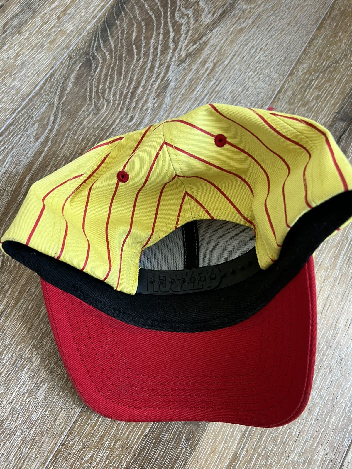 Hockey Skateboards Hockey pin stripe skate cap Size ONE SIZE - 2 Thumbnail