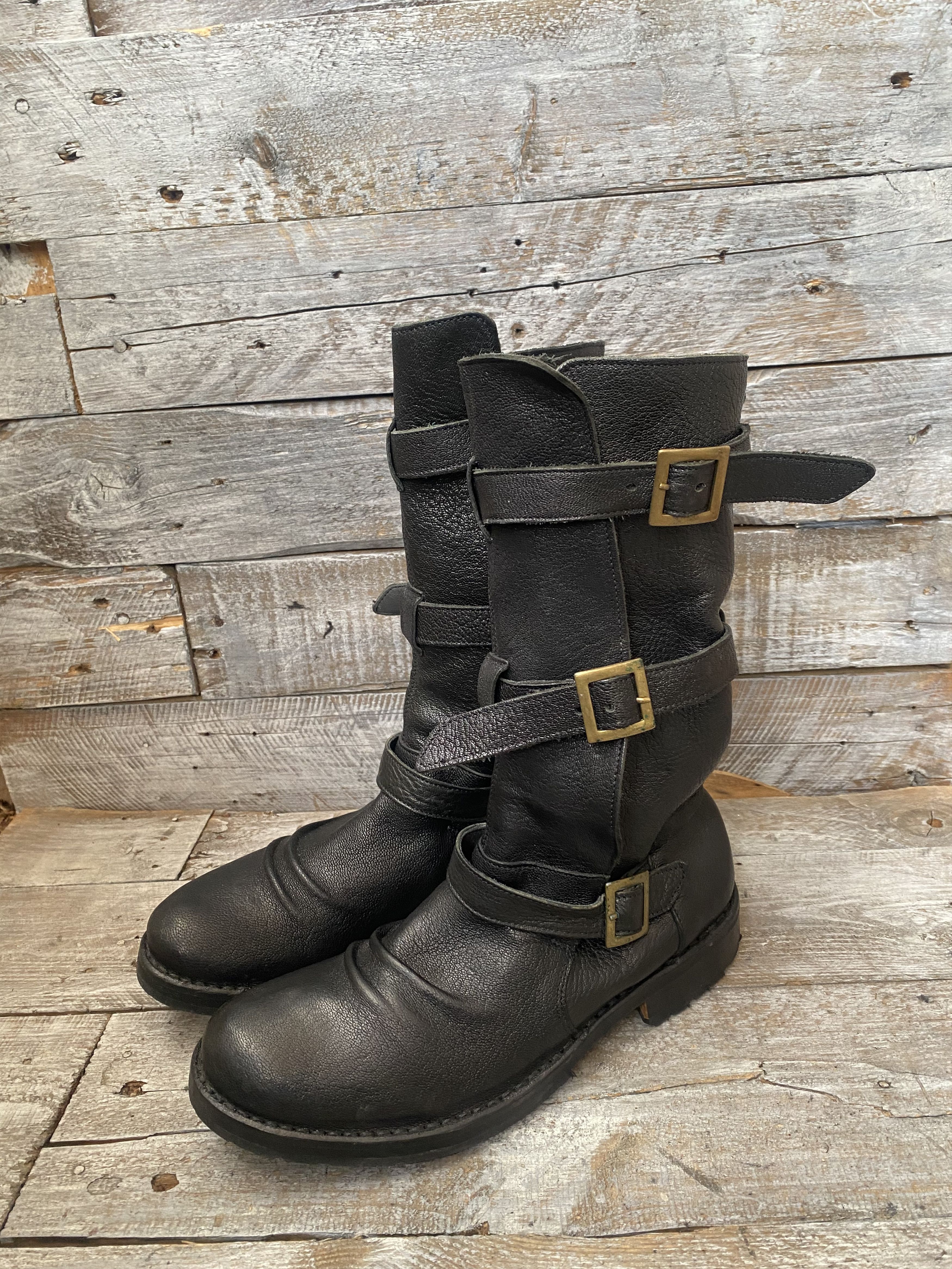 Fiorentini + Baker Fiorentini + baker distressed moto distressed boots sz39 Size US 8.5 / IT 38.5 - 1 Thumbnail