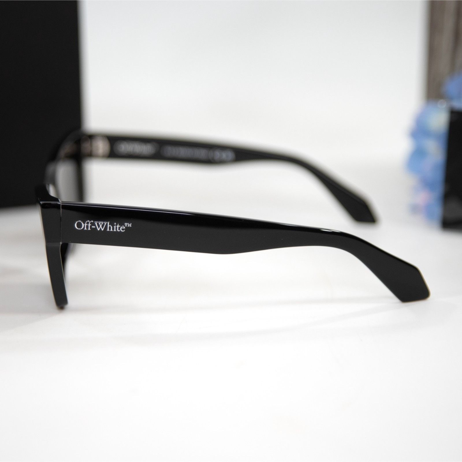 Off-White Off-White OER1110 Cincinnati Black Logo Sunglasses NWT Case Size ONE SIZE - 3 Thumbnail