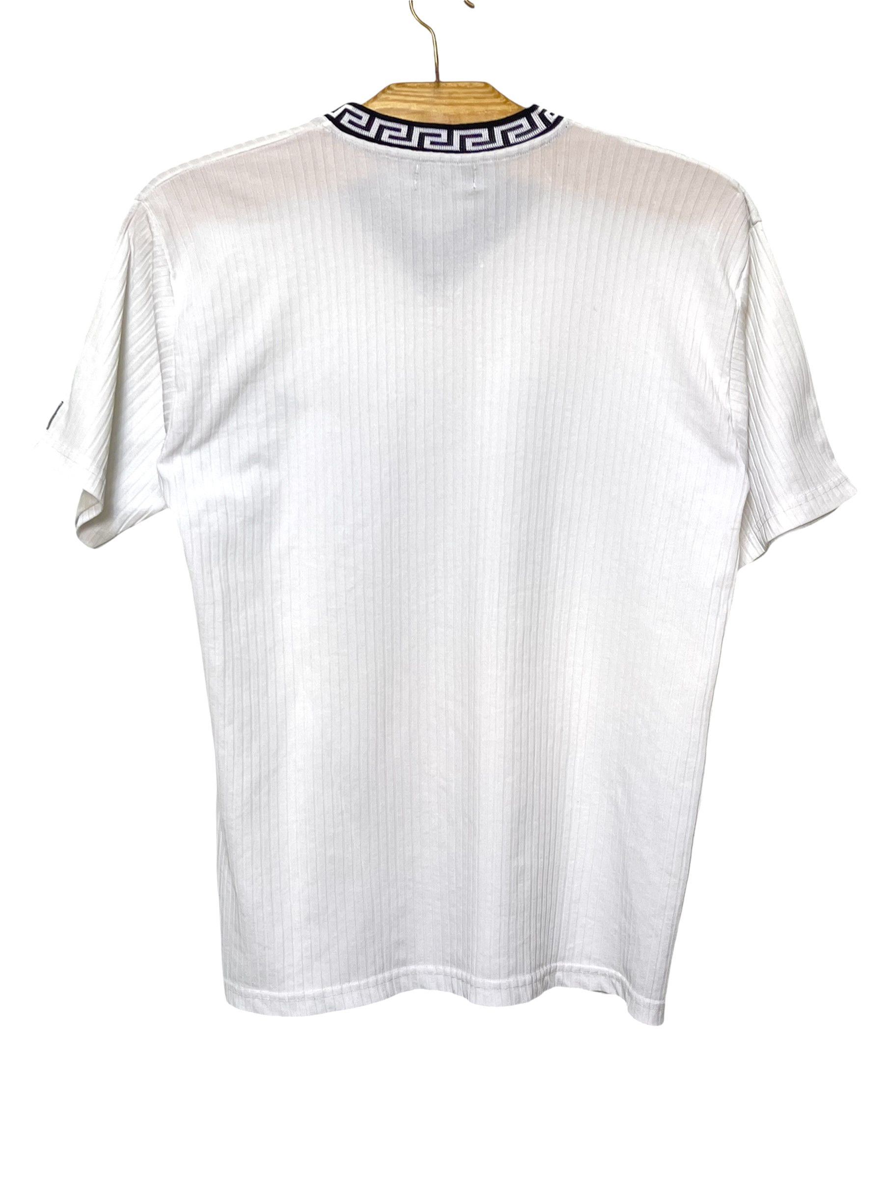 Versace 🔥 Tshirt jersey Gianni versace logo size xl greca Vneck Size US XL / EU 56 / 4 - 3 Thumbnail