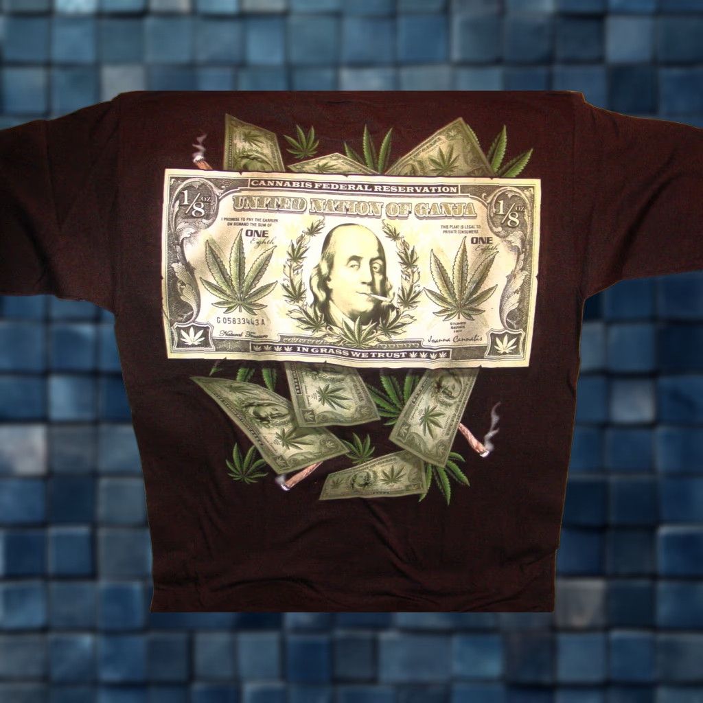 Vintage VINTAGE Benjamin Franklin Marijuana Money T-Shirt Men Black 1/8 Ounce Bill Cannabis Graphic Tee Adults Medium Size US M / EU 48-50 / 2 - 1 Thumbnail