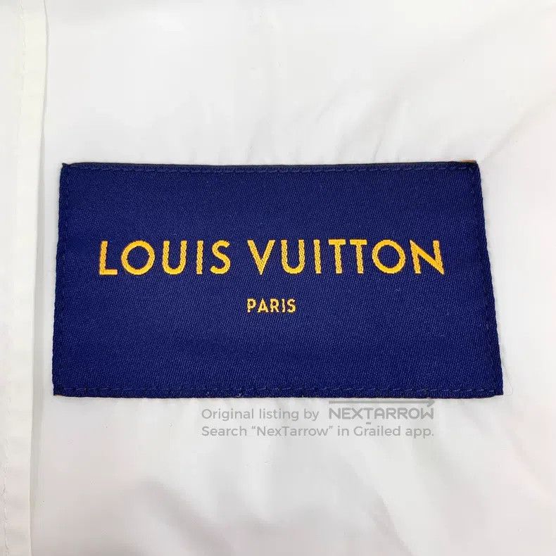 Louis Vuitton Louis Vuitton Multi-color large logo presbyopic hooded lon Size US S / EU 44-46 / 1 - 5 Thumbnail