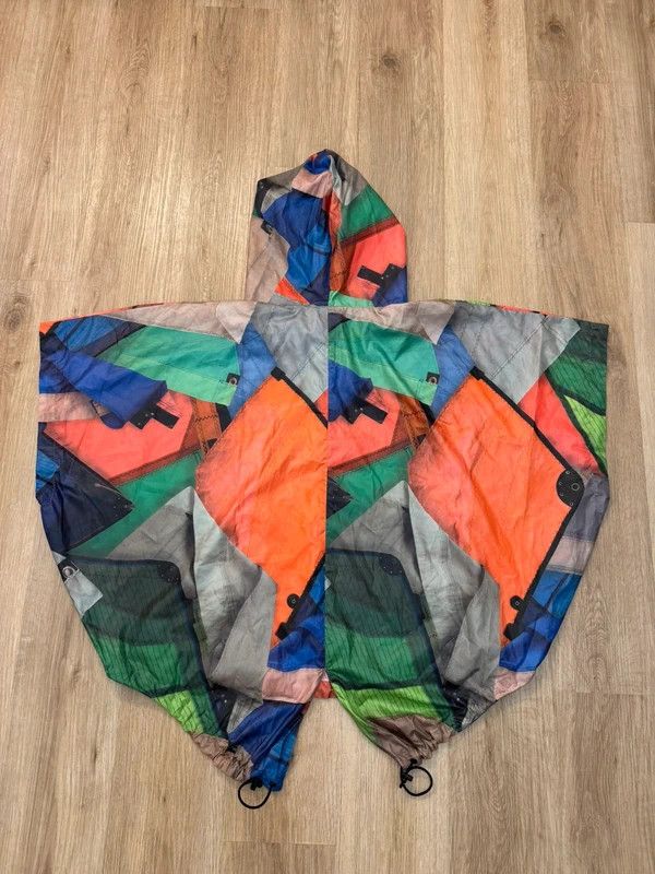 Hussein Chalayan Hussein Chalayan x Puma Poncho Jacket Abstract L 2006 rare Size US L / EU 52-54 / 3 - 2 Thumbnail