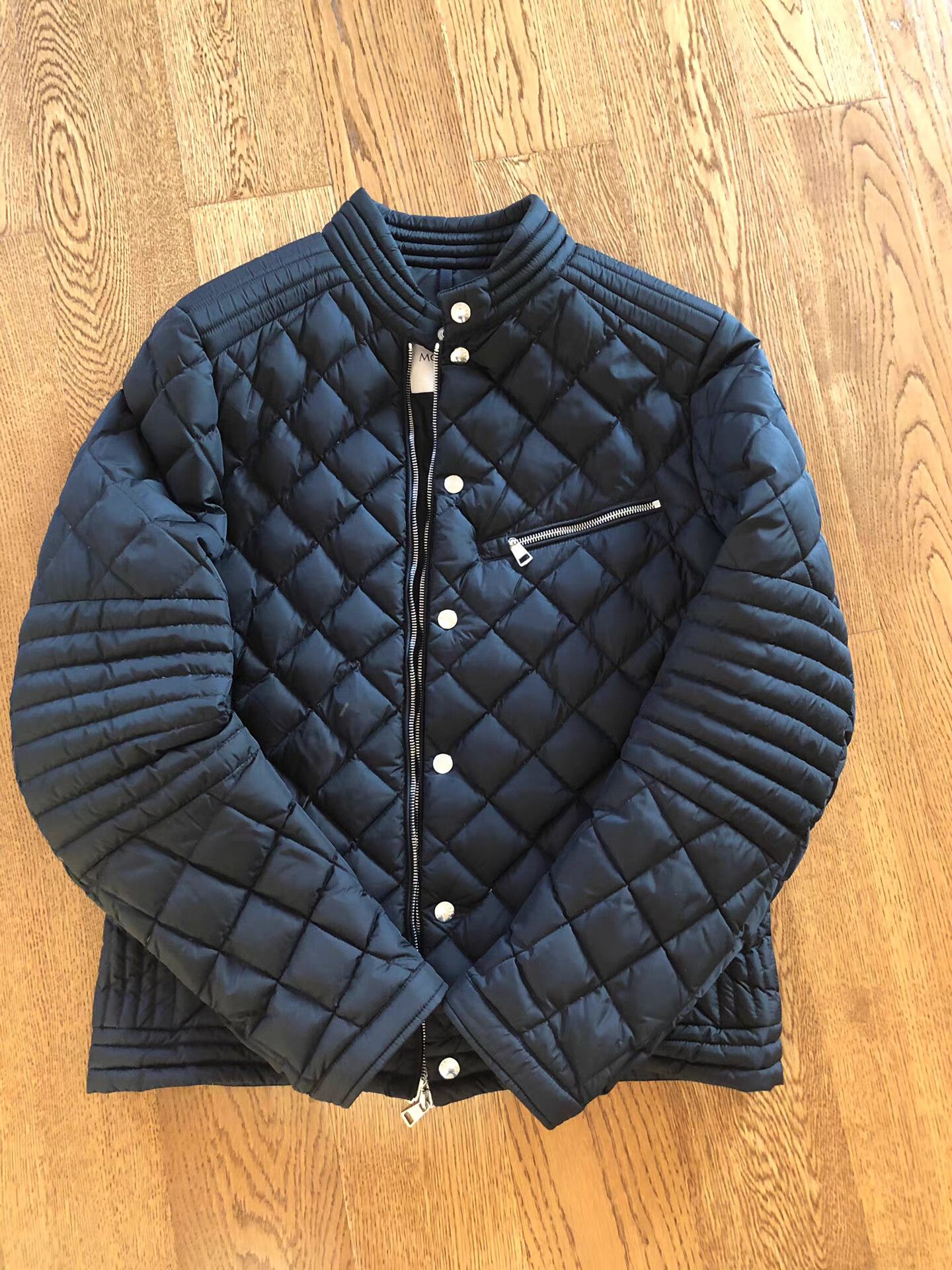 Moncler Moncler Down Jacket K17 Size US L / EU 52-54 / 3 - 1 Thumbnail