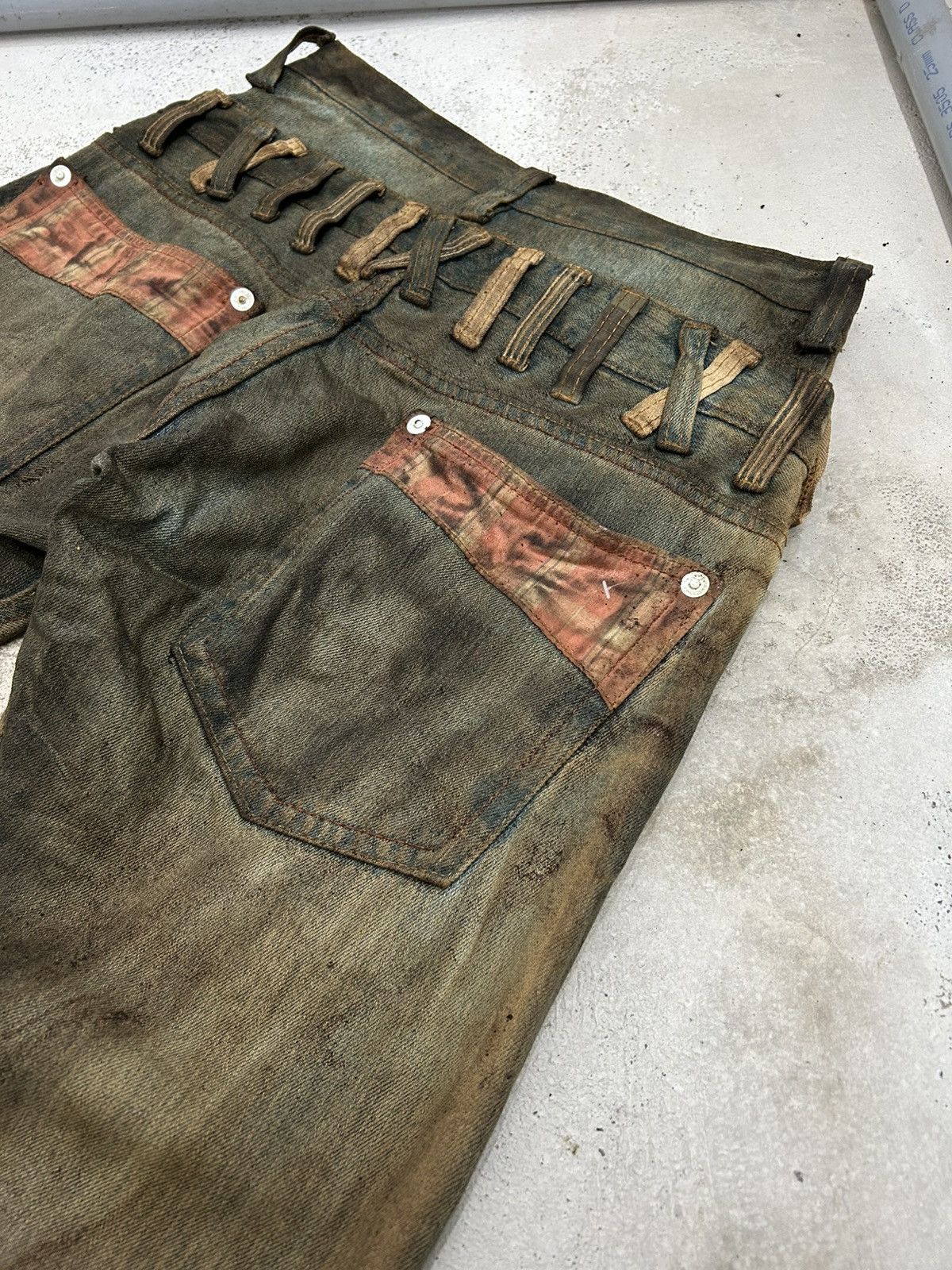 20471120 Vintage Dominate Japan Double Waist Mud Washed Dirty Wording Size US 30 / EU 46 - 17 Thumbnail