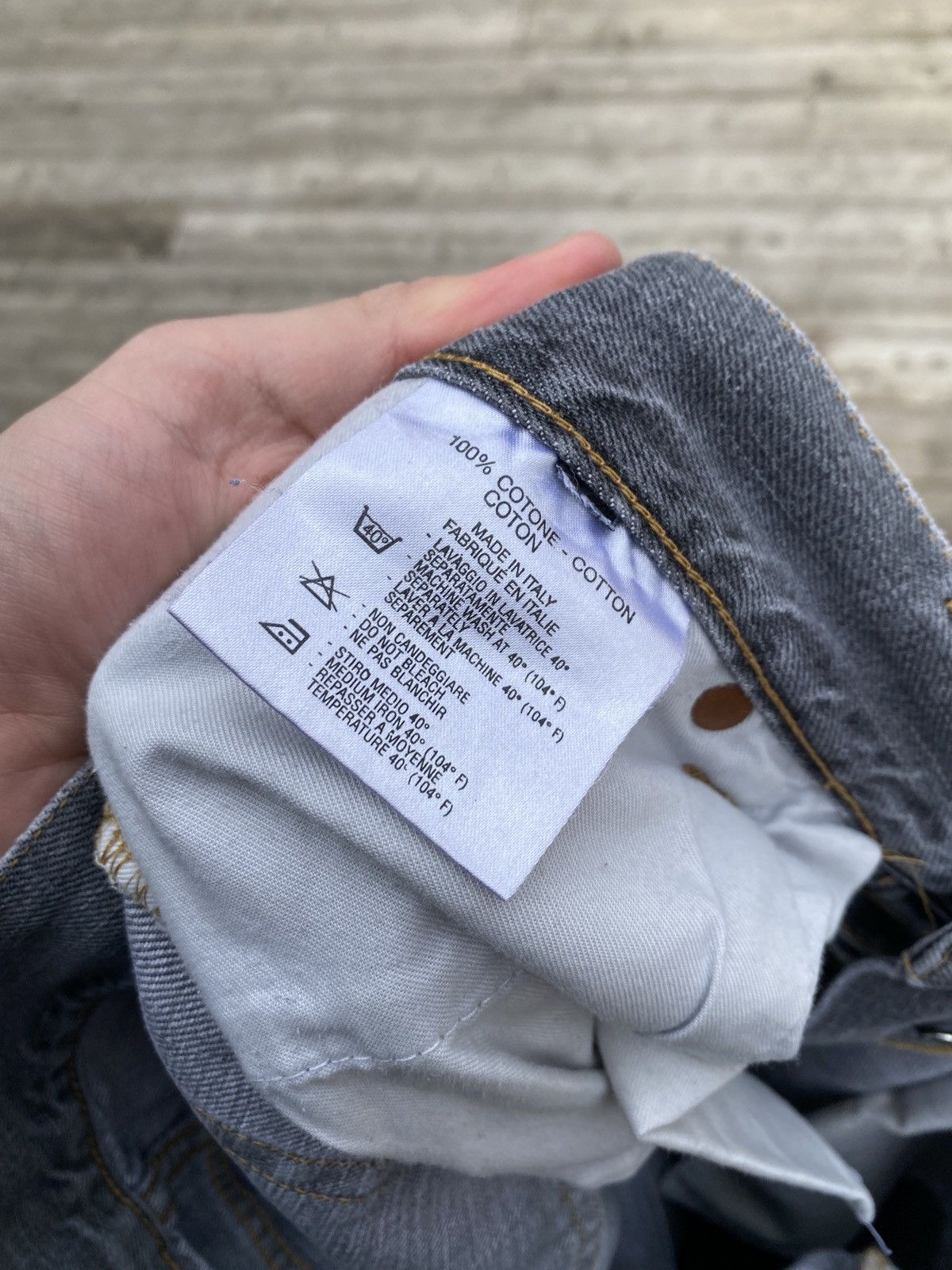 Gucci Gucci Jeans Size 34 Gray Leather Tab Size US 34 / EU 50 - 8 Thumbnail