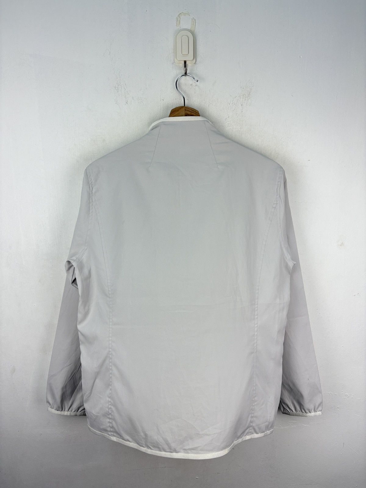 Courreges × Vintage Vintage Courreges Windbreaker Light Jacket size 38 Size US M / EU 48-50 / 2 - 2 Thumbnail
