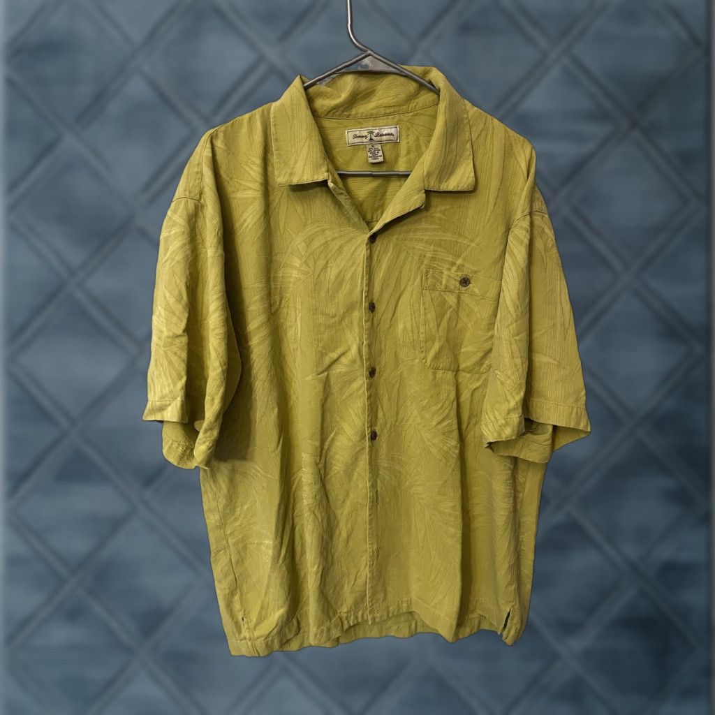 Tommy Bahama Tommy Bahama Button-Up Shirt Green Floral Men’s XL Short Sleeve Silk Blend Cotton Spandex Beach Hawaiian Tropical Preppy Vintage Pocket Mens Size US XL / EU 56 / 4 - 1 Thumbnail