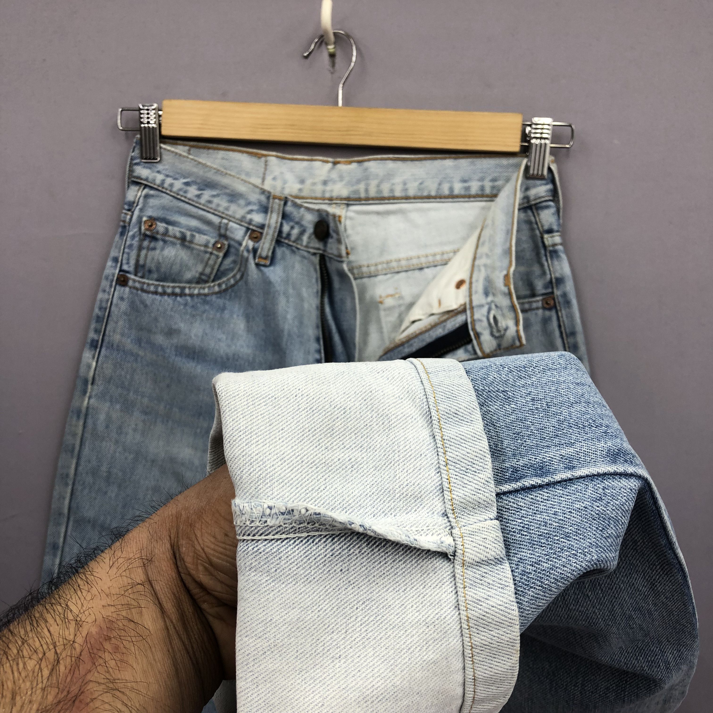 Levi's Vintage Levi's Sun Faded Flare Jeans Levis Light Wash Denim Size 28" / US 6 / IT 42 - 8 Thumbnail