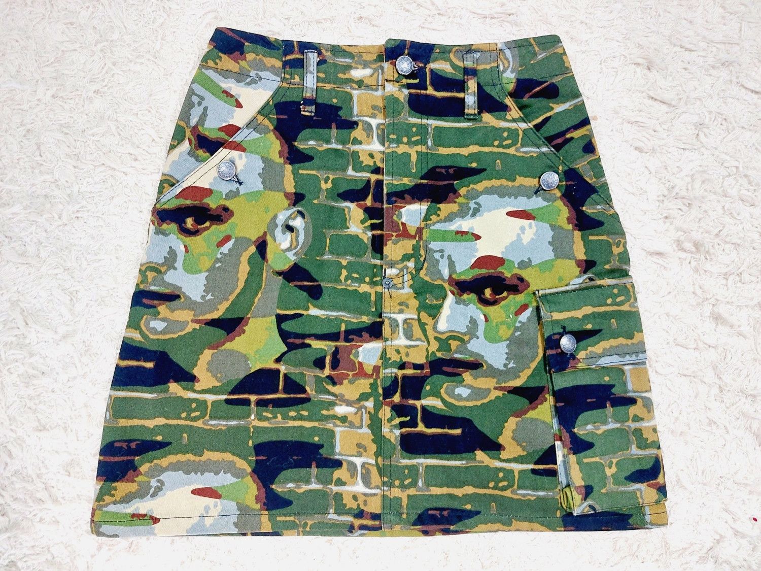 Jean Paul Gaultier Jean Paul Gaultier 1997 Face Anarchy Fight Racism Skirt RT Size 25" / US 0 / IT 36 - 1 Thumbnail