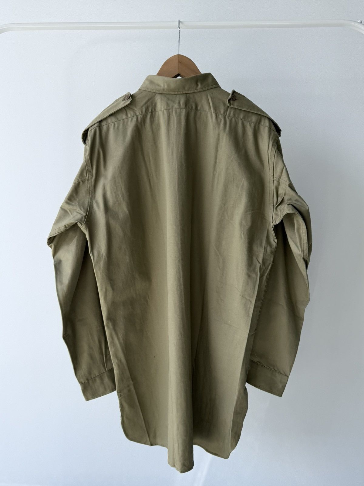 Vintage Vintage 1964 Dated German Military Long Shirt Size US L / EU 52-54 / 3 - 11 Thumbnail