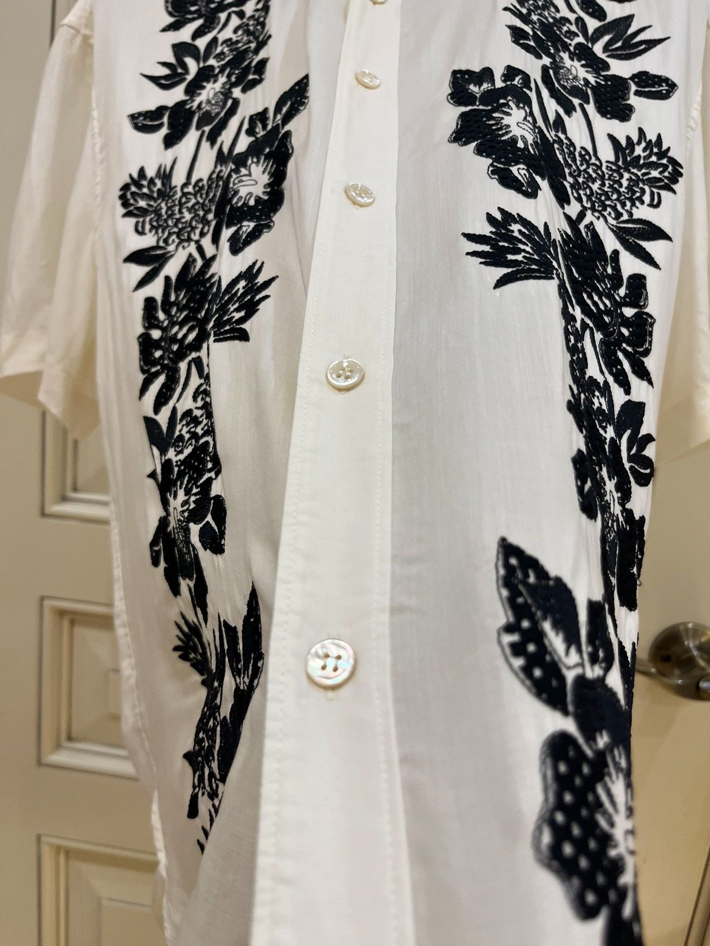 Saint Laurent Paris Saint Laurent SLP Classic Embroidery Shirt Size US M / EU 48-50 / 2 - 9 Thumbnail