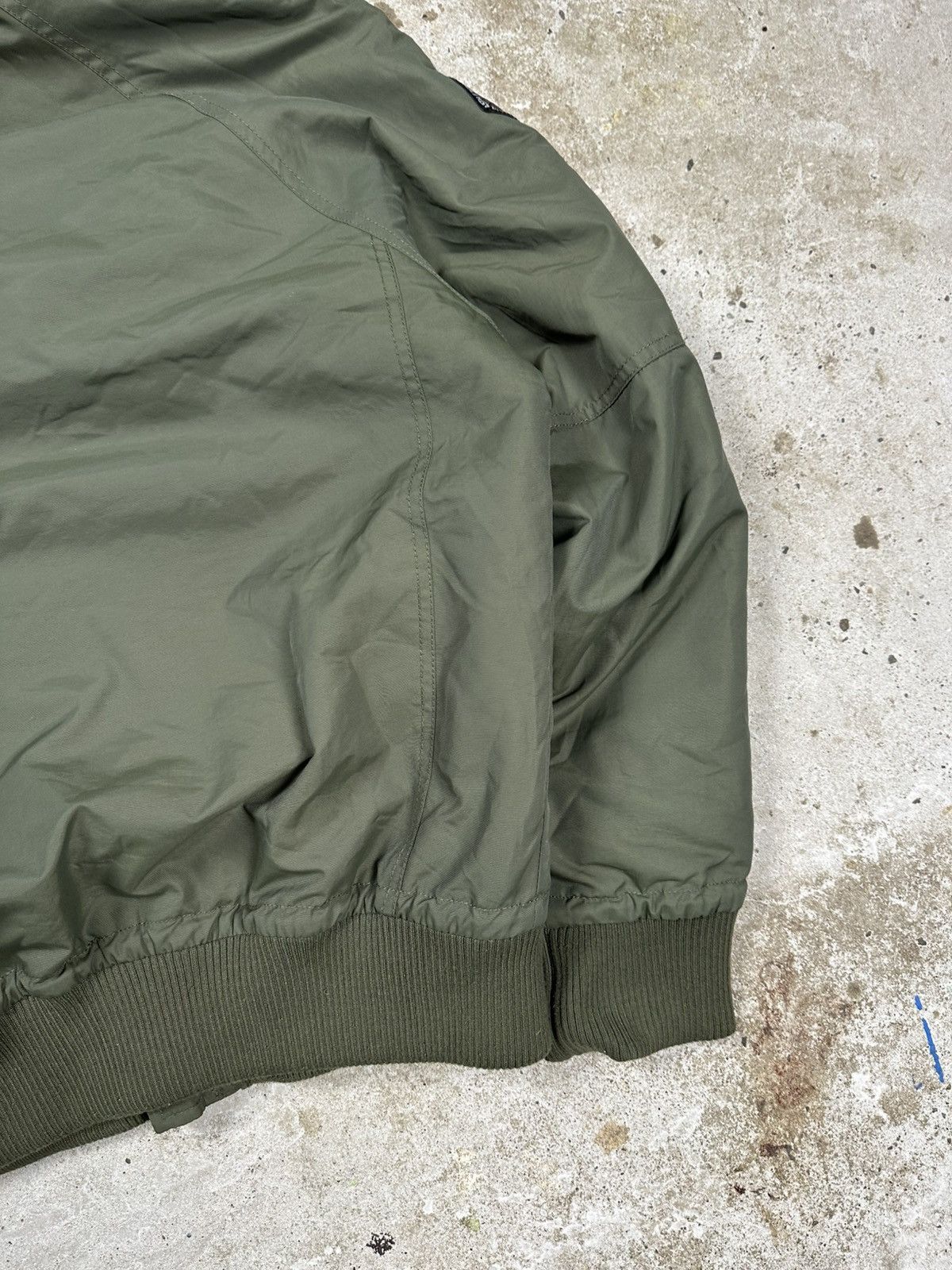If Six Was Nine × Japanese Brand × Le Grande Bleu (L.G.B.) Vintage Y2K Faux Fur Flyers Khaki Bomber Jacket Size US L / EU 52-54 / 3 - 14 Thumbnail